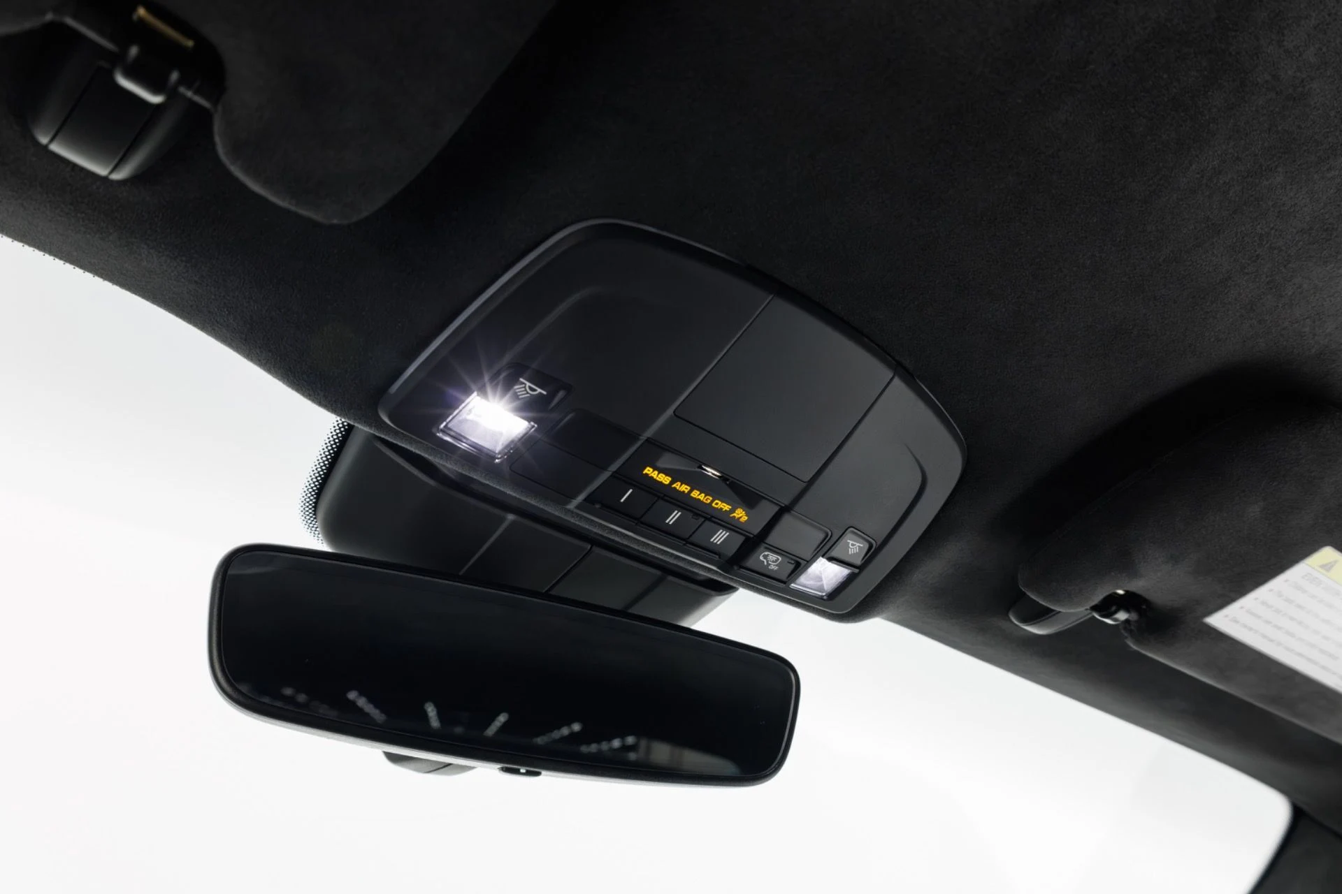 mph028_3655992279_Used_2018_Porsche_911_GT_2_RS_1783631648_a01d8a97c3