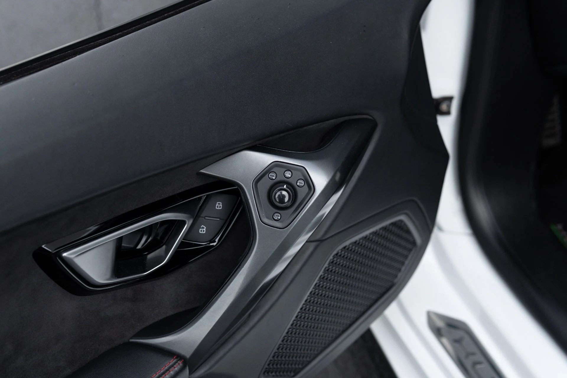 mph028_3656291688_Used_2016_Lamborghini_Huracan_LP_580_2_1778629872_91df5683c1