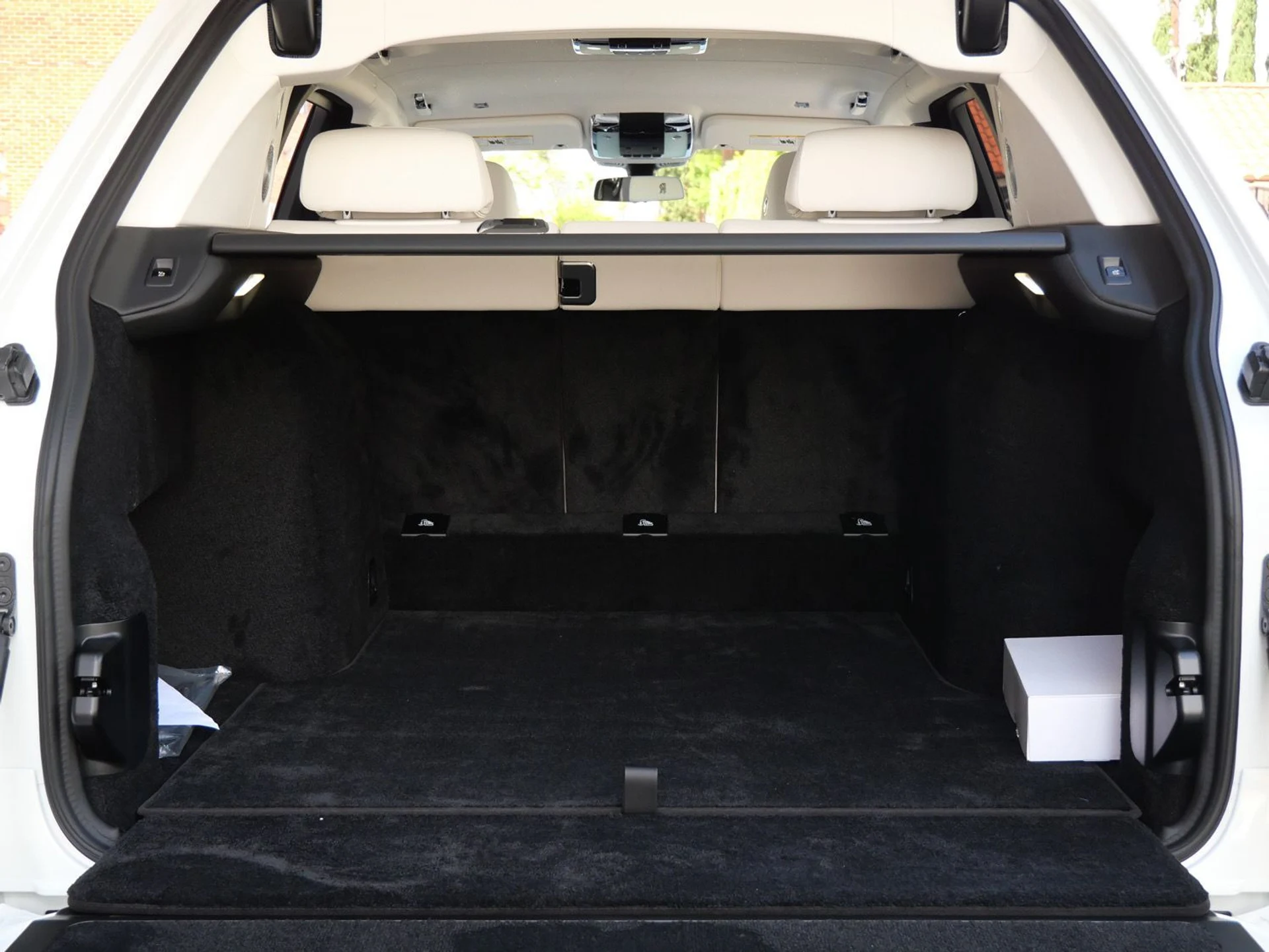 mph028_3657384770_b7b4b8121f8065420e7320f94dcfc30ax_a551e76fe1