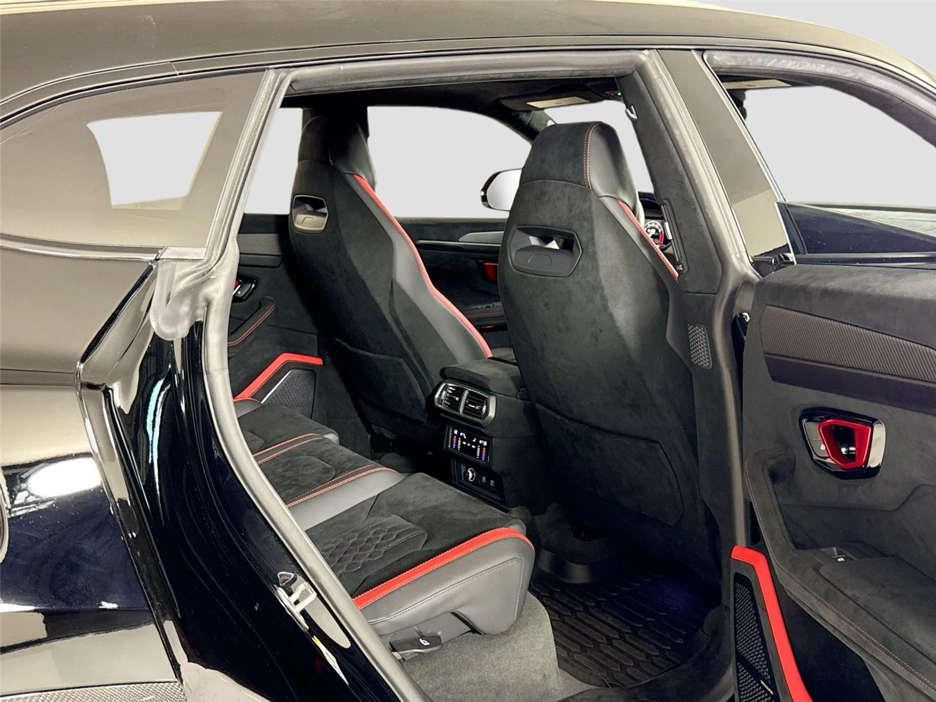 mph028_3664559112_9667e40717ce32c81ad513677dd86088_aed3331609