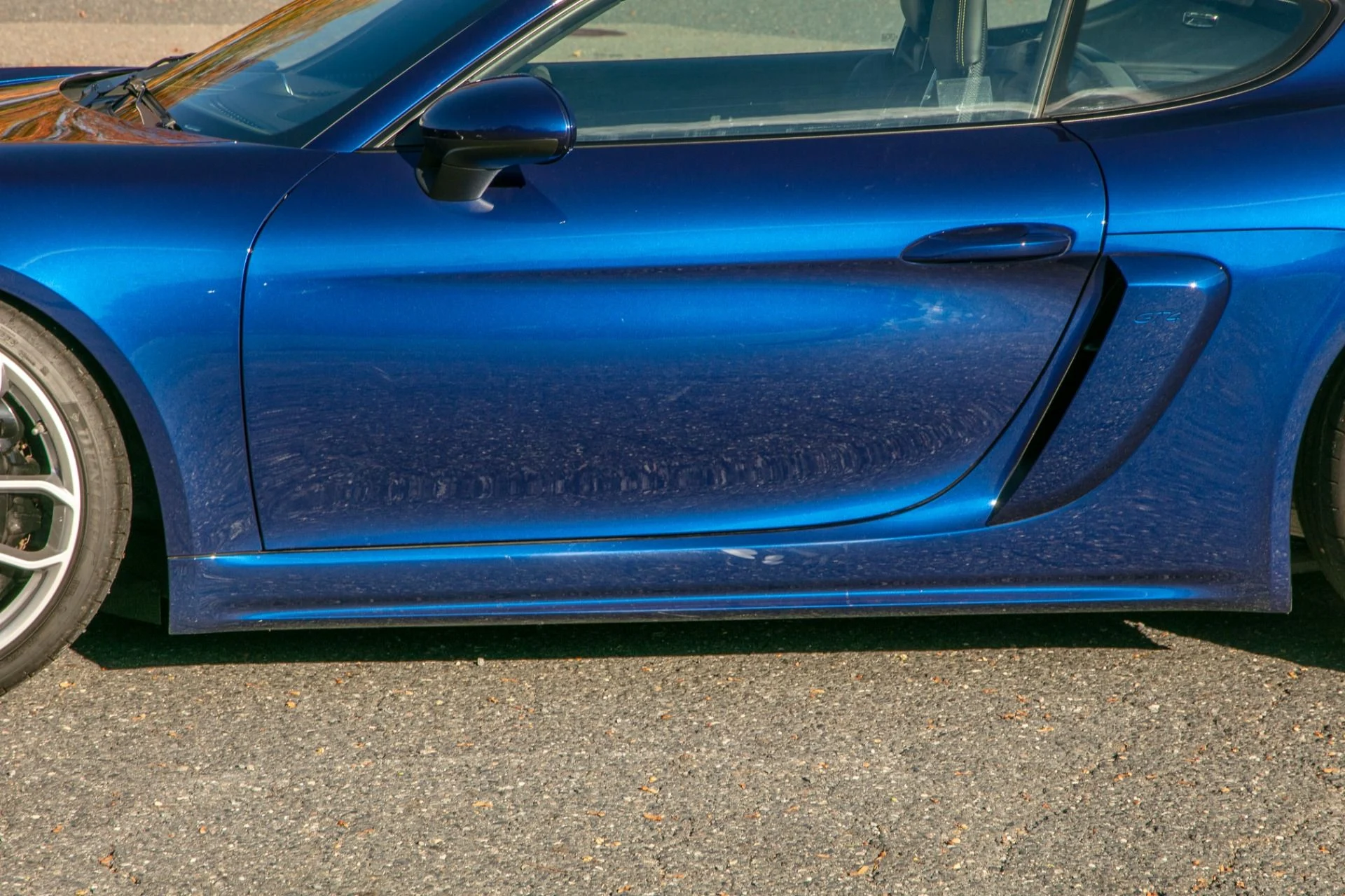 mph028_366480665_Used_2022_Porsche_718_Cayman_GT_4_1761070750_96a23d7074