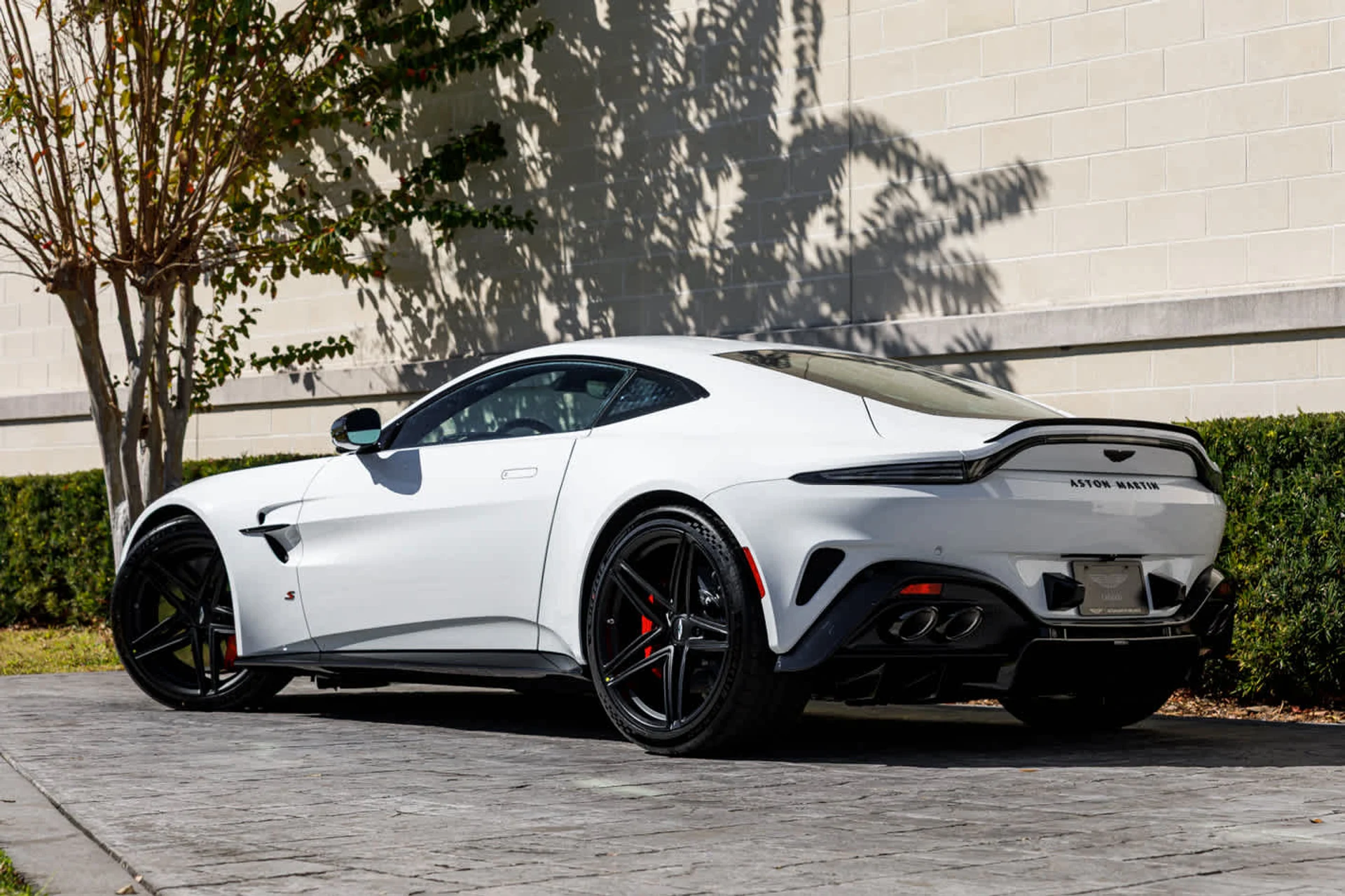 mph028_367360792_29_0e9b6b4e57