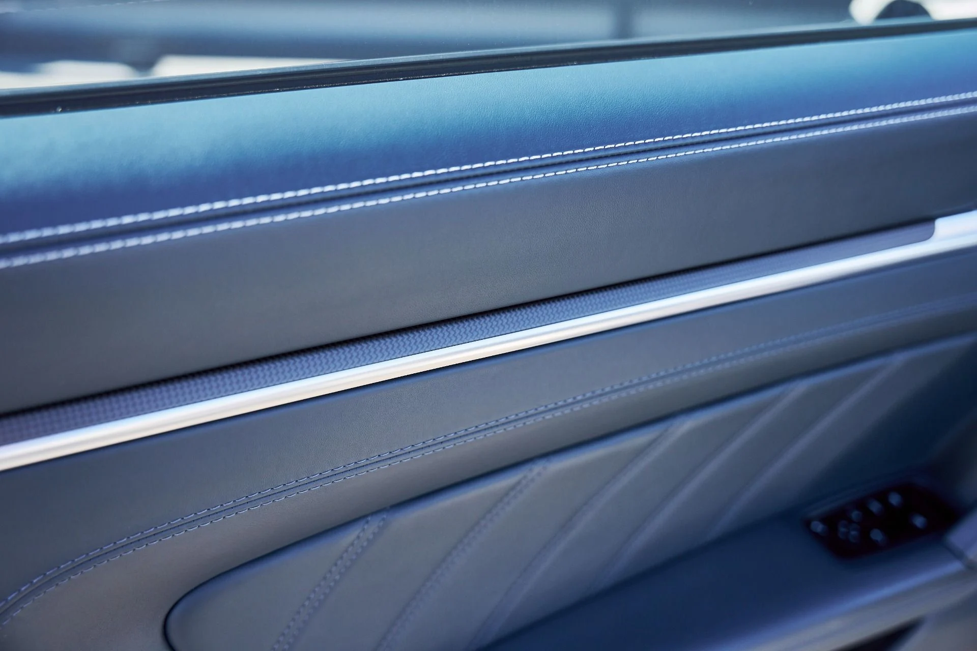 mph028_3691021875_Used_2021_Porsche_911_Turbo_S_1768868926_0eeb1dc7be