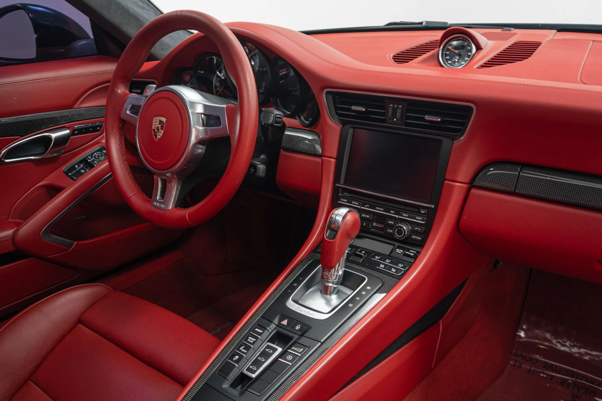 mph028_3697274585_Used_2014_Porsche_911_Turbo_S_560_Horsepower_Natural_Leather_Heated_and_Ventilated_Seats_1776370502_627753fd96