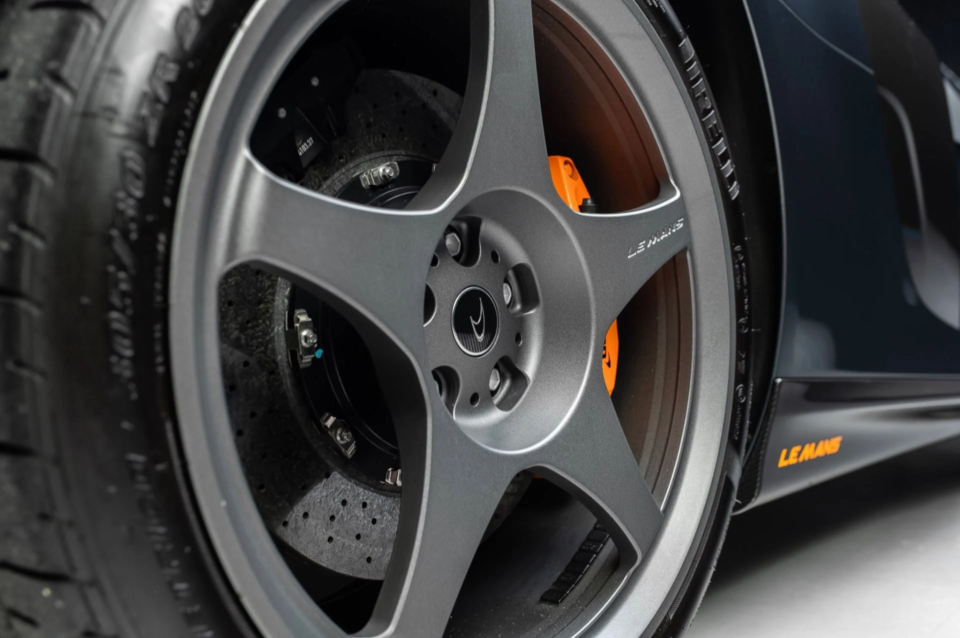 mph028_3702810112_Used_2015_Mc_Laren_650_S_LE_Coupe_Le_Mans_Special_Edition_150_1791217044_1a8af14a3d