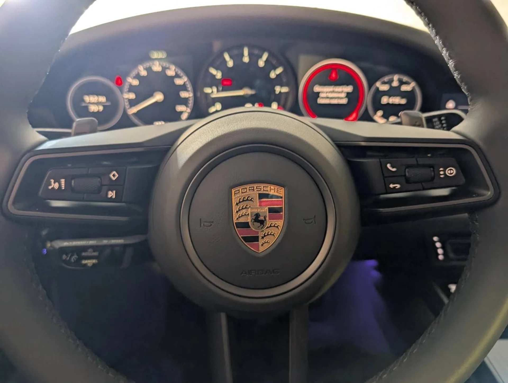 mph028_3719130488_d72b1cc647af44f49cef16472281e392x_47e8d6b9e9