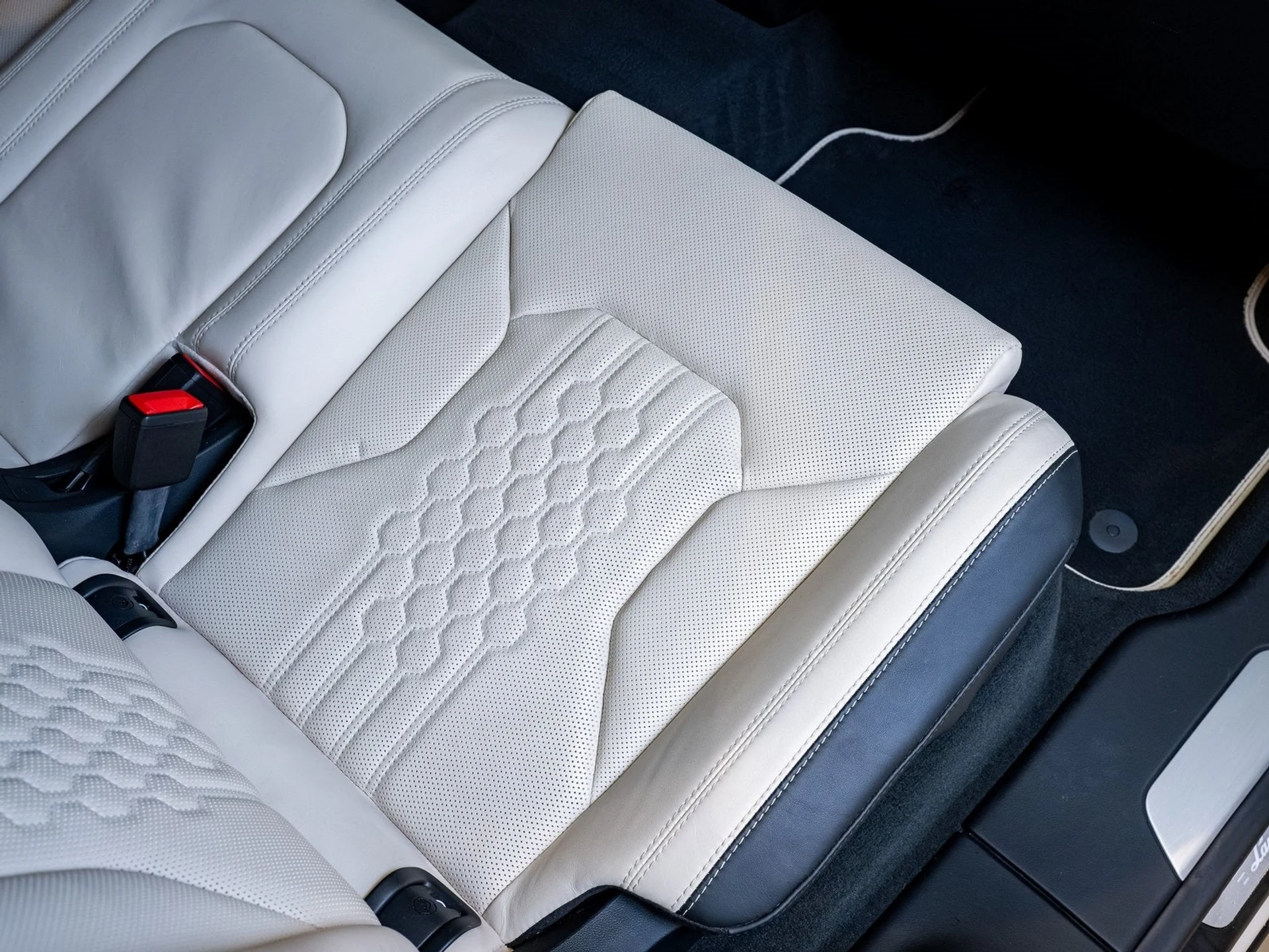 mph028_3721877189_29_c51d86ae92