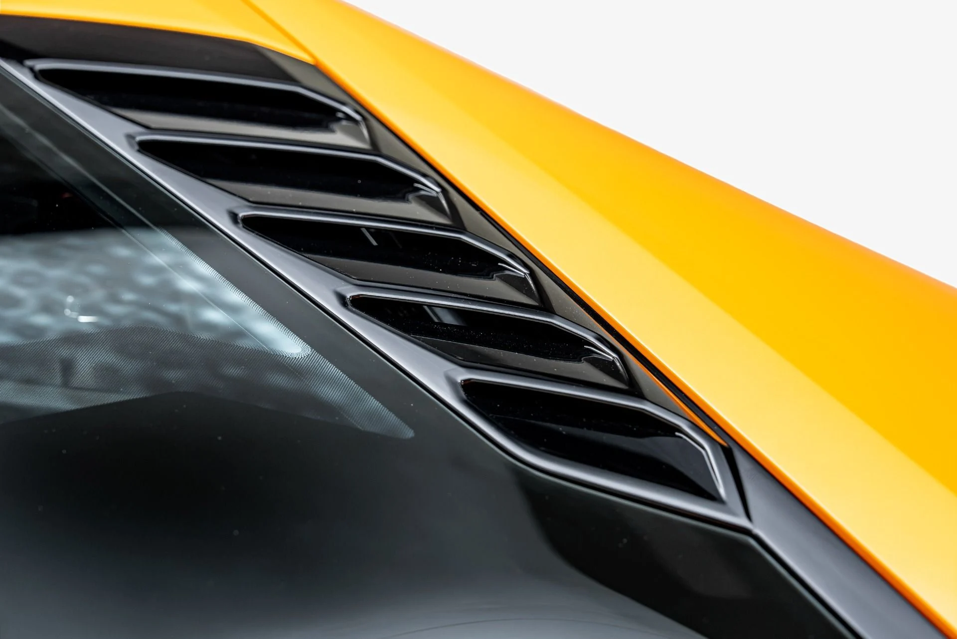 mph028_3726356383_Used_2023_Lamborghini_Huracan_EVO_RWD_1783715395_bf1041f1ca