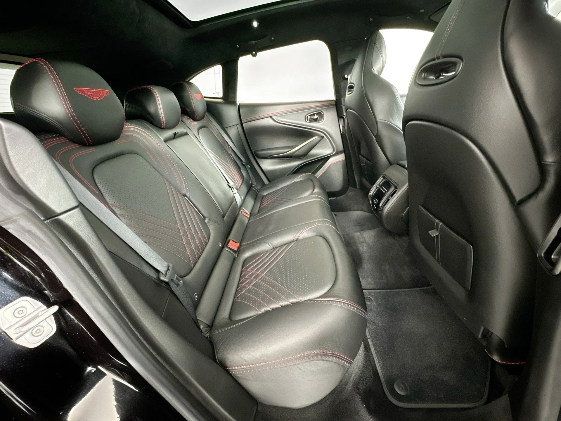 mph028_3726428514_29_2d0a86a6c5