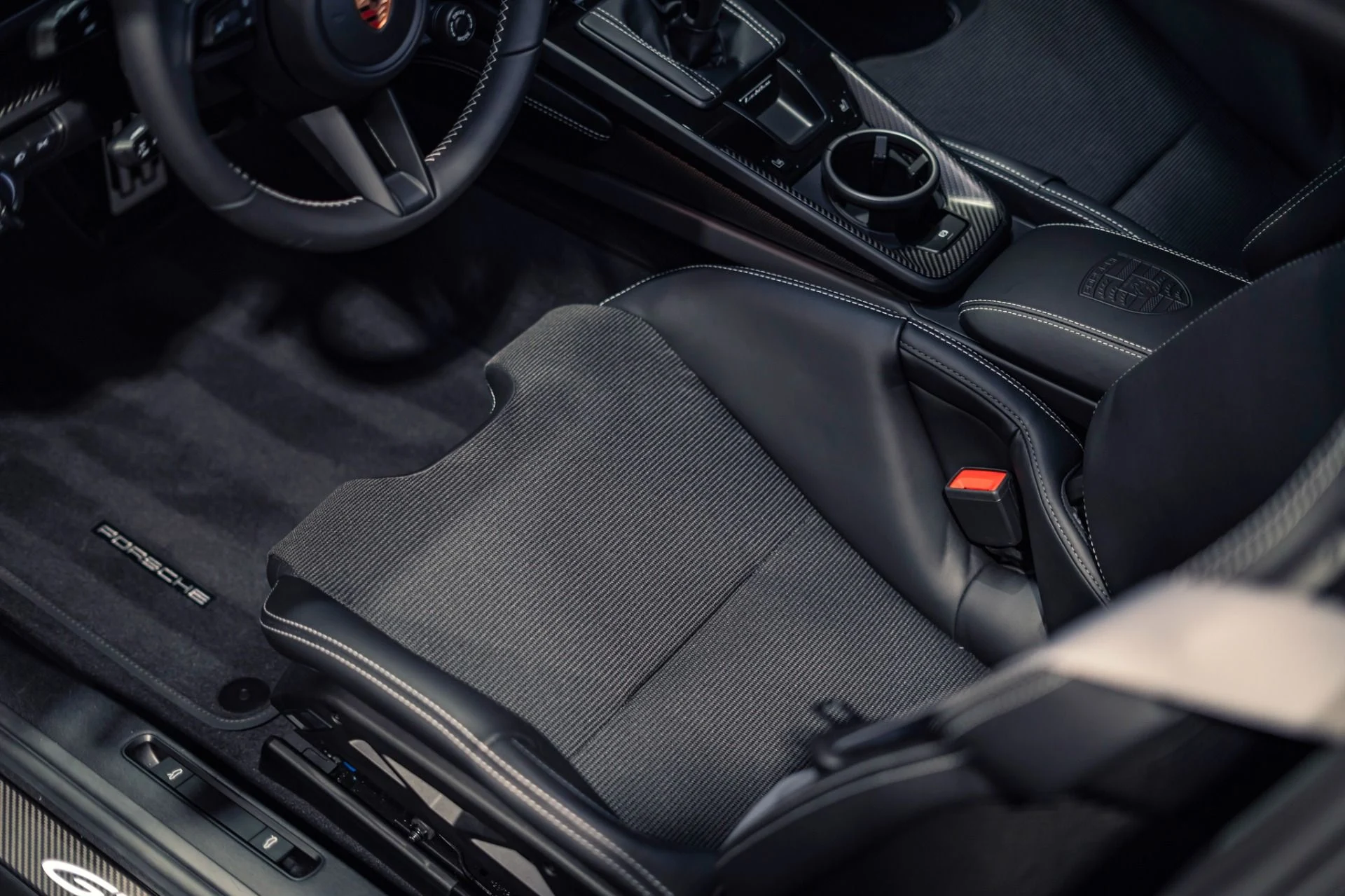 mph028_3731709433_Used_2026_Porsche_911_GT_3_Touring_Lugano_Blue_Lightweight_Package_1777381470_054e3b3e45