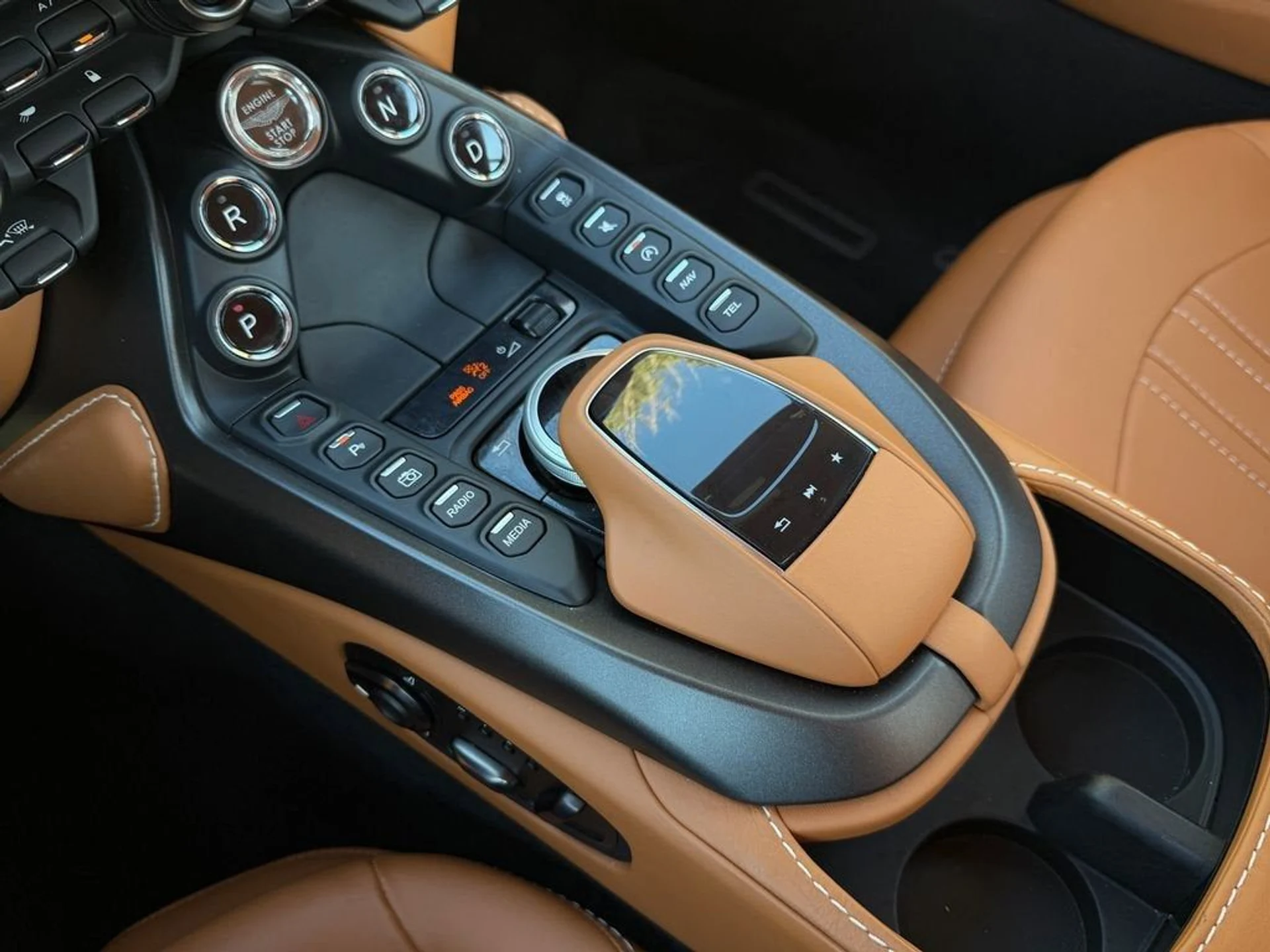 mph028_3742692851_a0308b5a0262415a83f2002c08186541_4cf11fb1a1