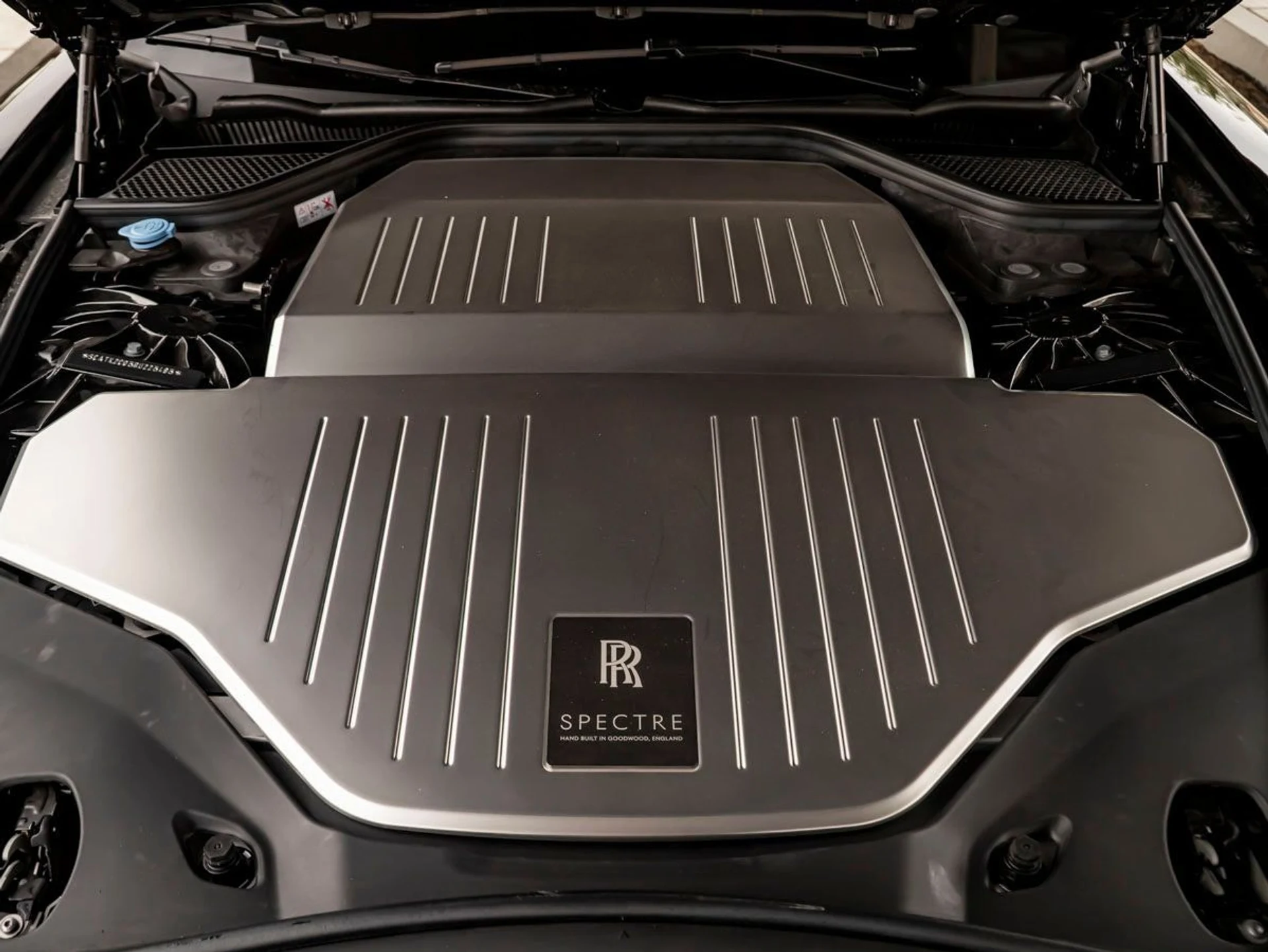 mph028_374420846_29_3b096d80d7