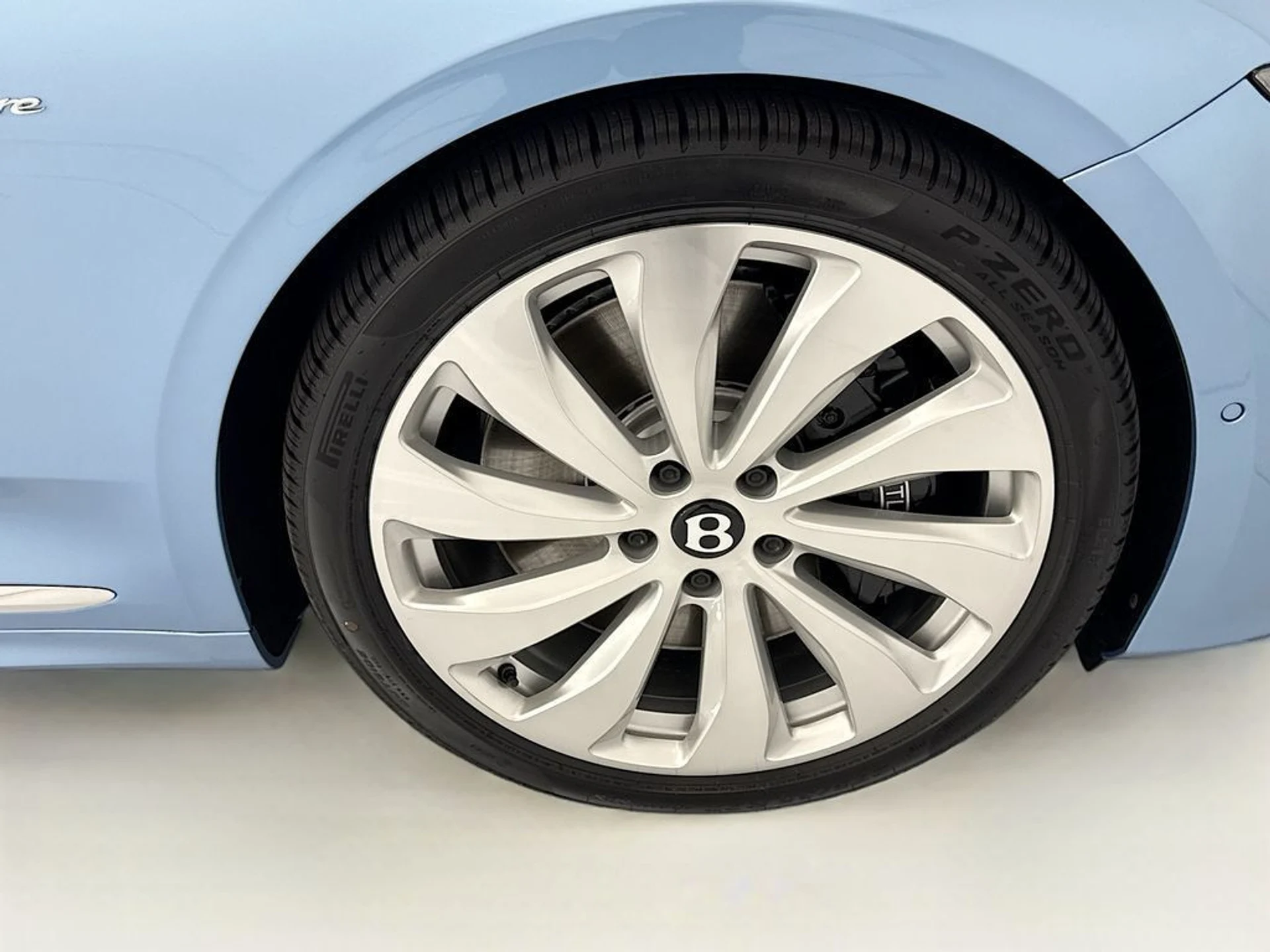 mph028_3749363717_new_2026_bentley_continental_gtc_8119_22995387_29_1024_bf1b0aeb8a