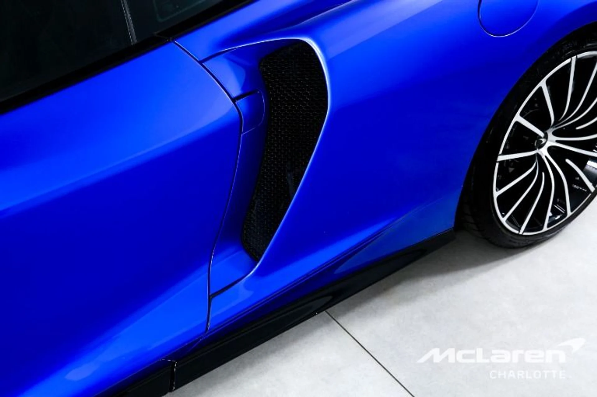 mph028_3761553723_Used_2021_Mc_Laren_GT_508eff5499