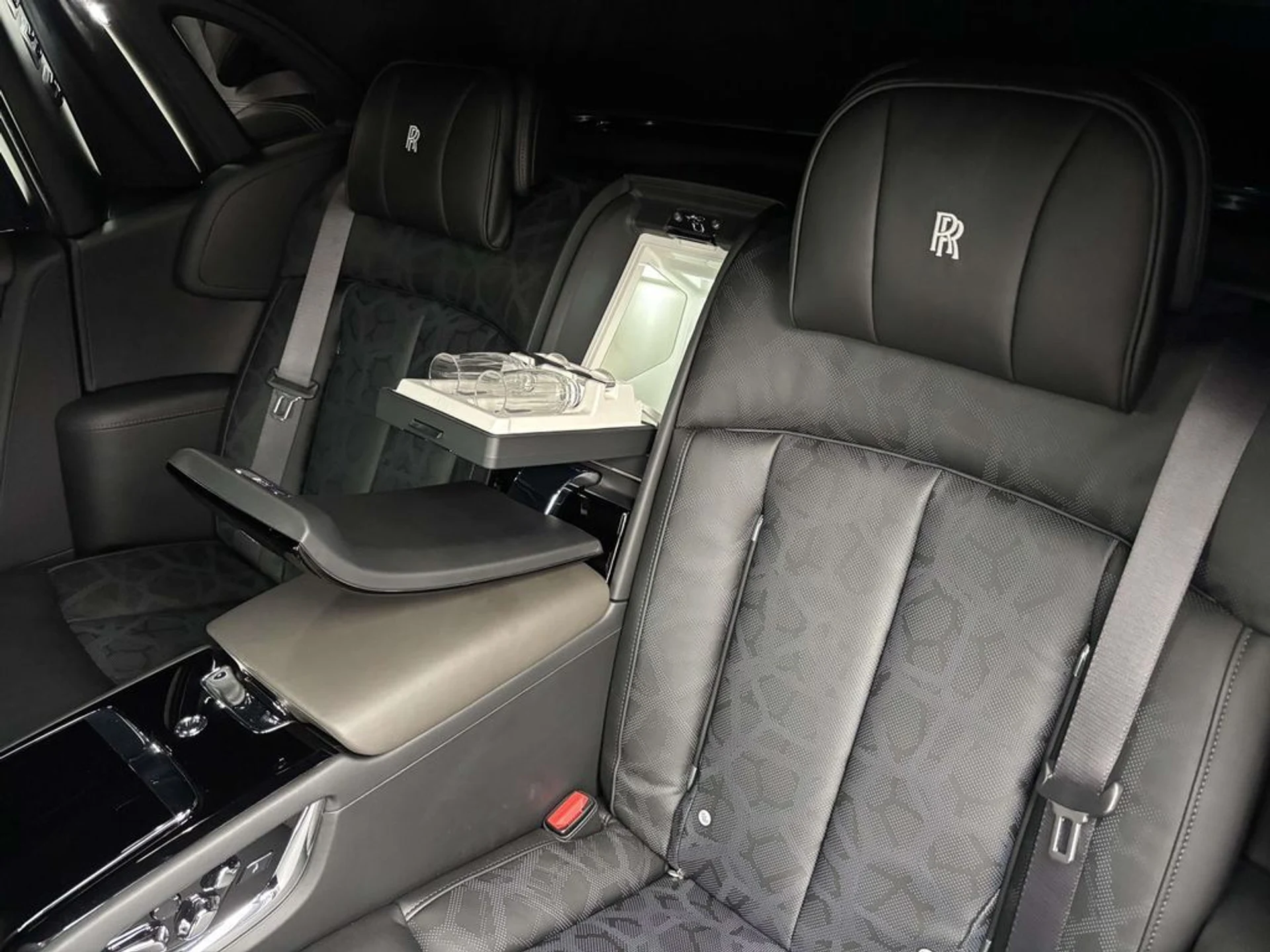 mph028_3763379090_40a92161c5c89024e00359e89da088cfx_a070595cbe