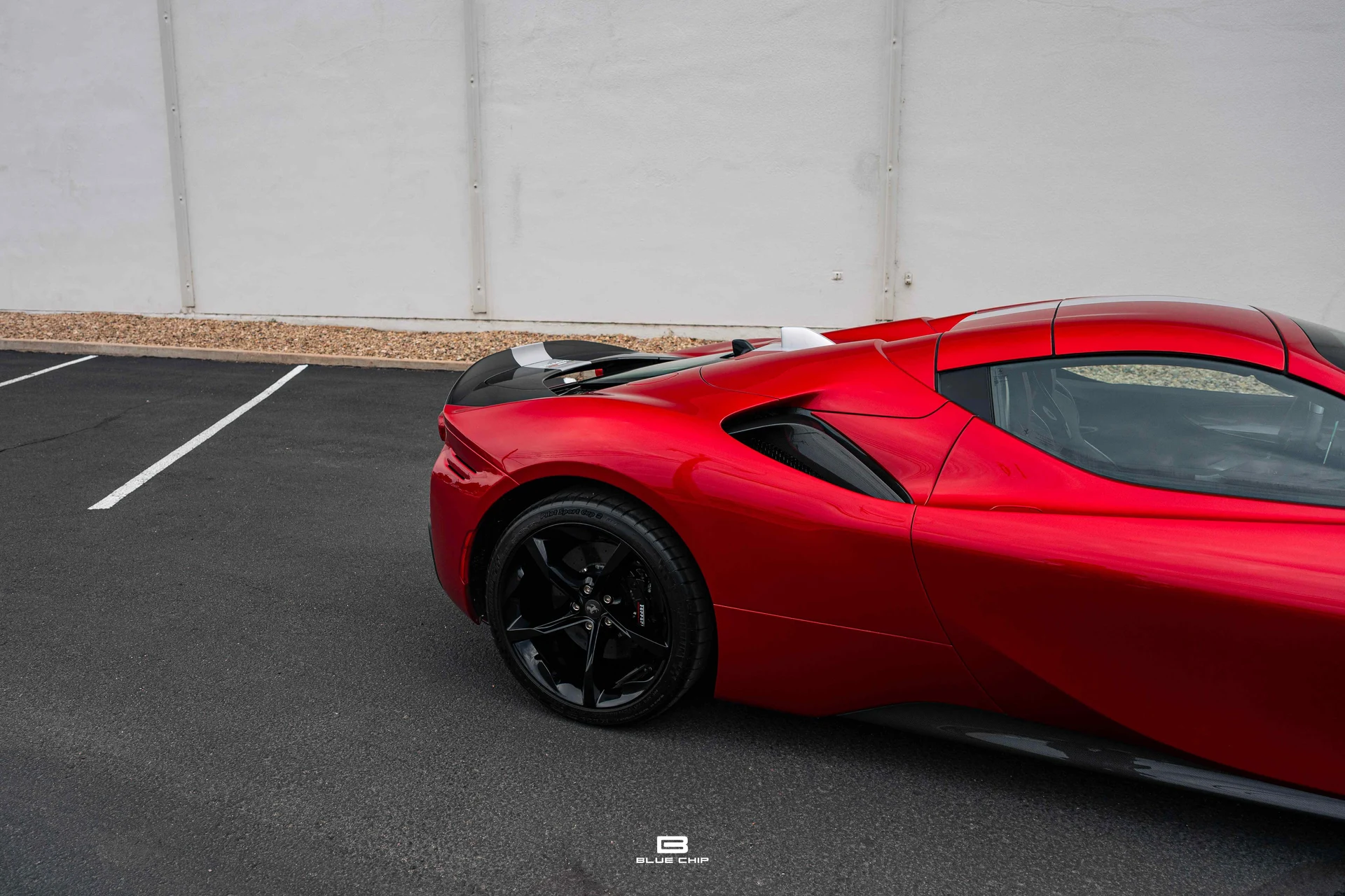mph028_3766205497_6a6a8573b48de3a850b241d1_23796_202025_20_Ferrari_20_SF_90_20_Spider_20_Roso_20_Magma_29_033c44ff0b