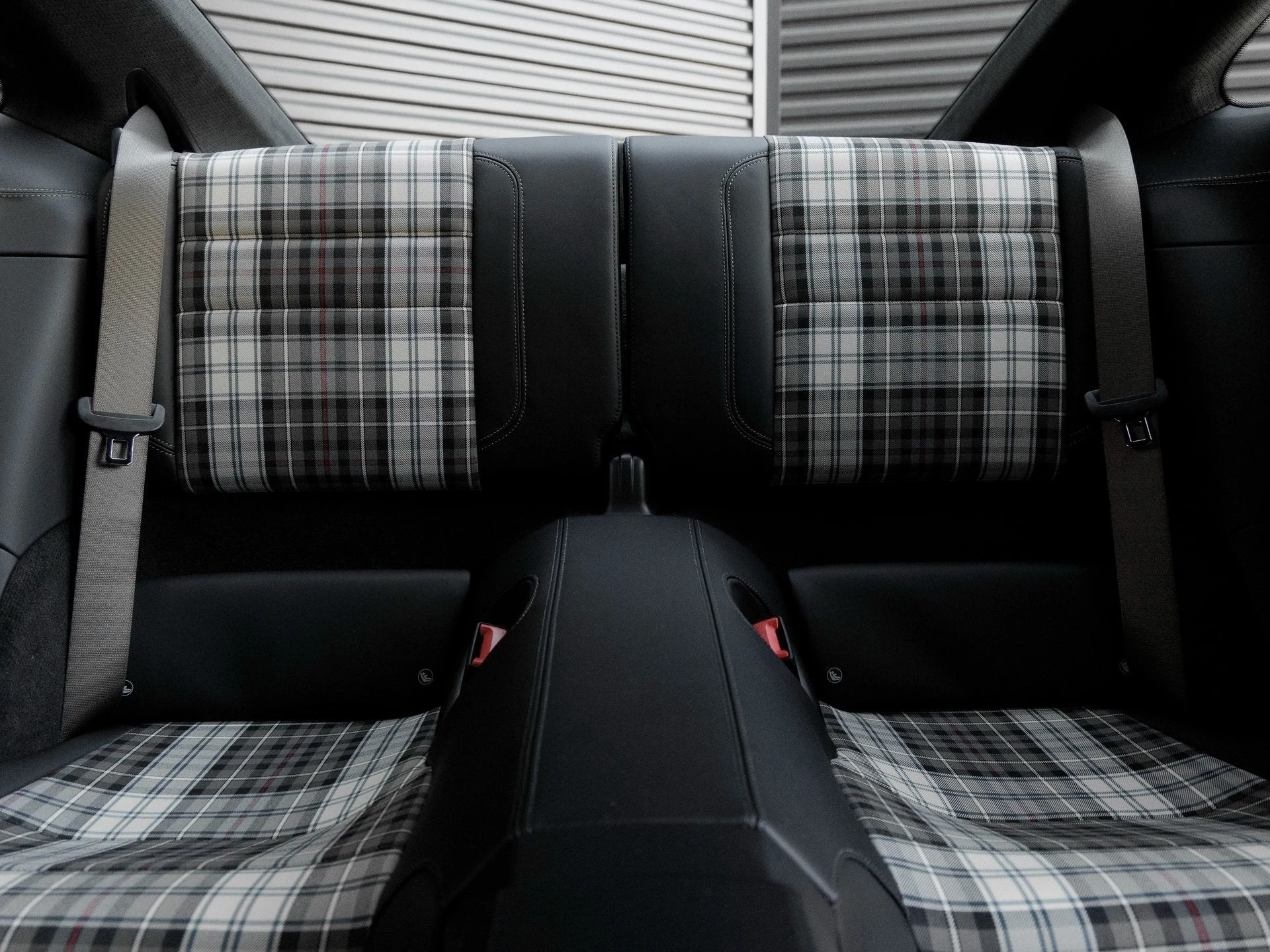 mph028_3769769145_29_5438f7f9de