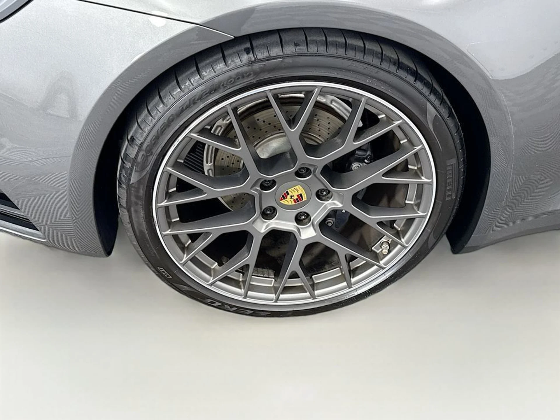 mph028_3783653019_used_2021_porsche_911_carreracoupe_8119_22991528_29_1024_f9906a6cb9