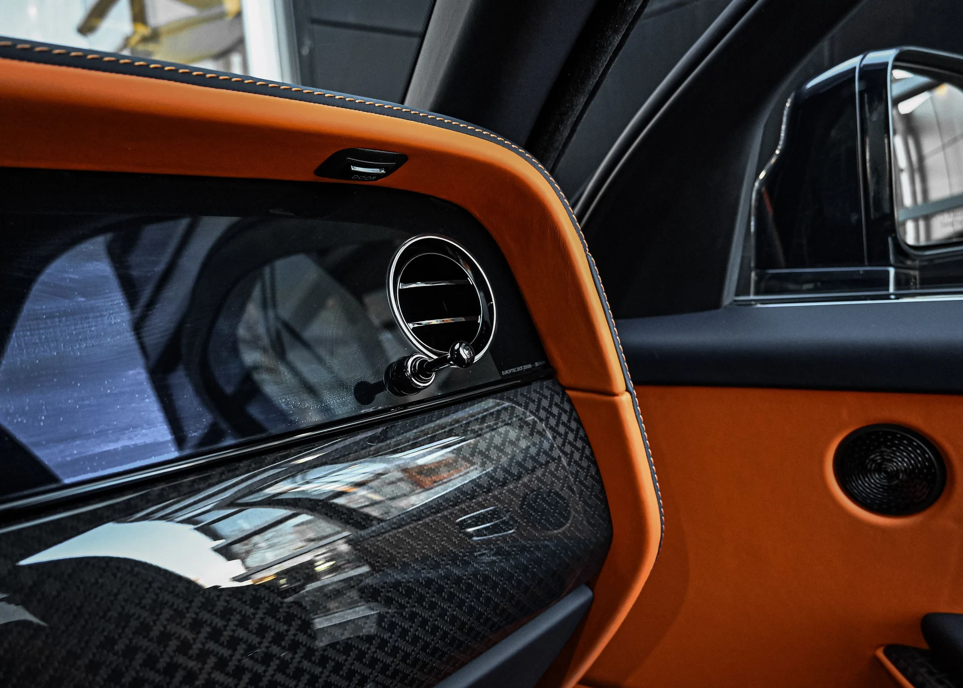 mph028_379138696_7ada88f0_a7d5_4d99_baf1_fe0d42ff4815_d53f95379b