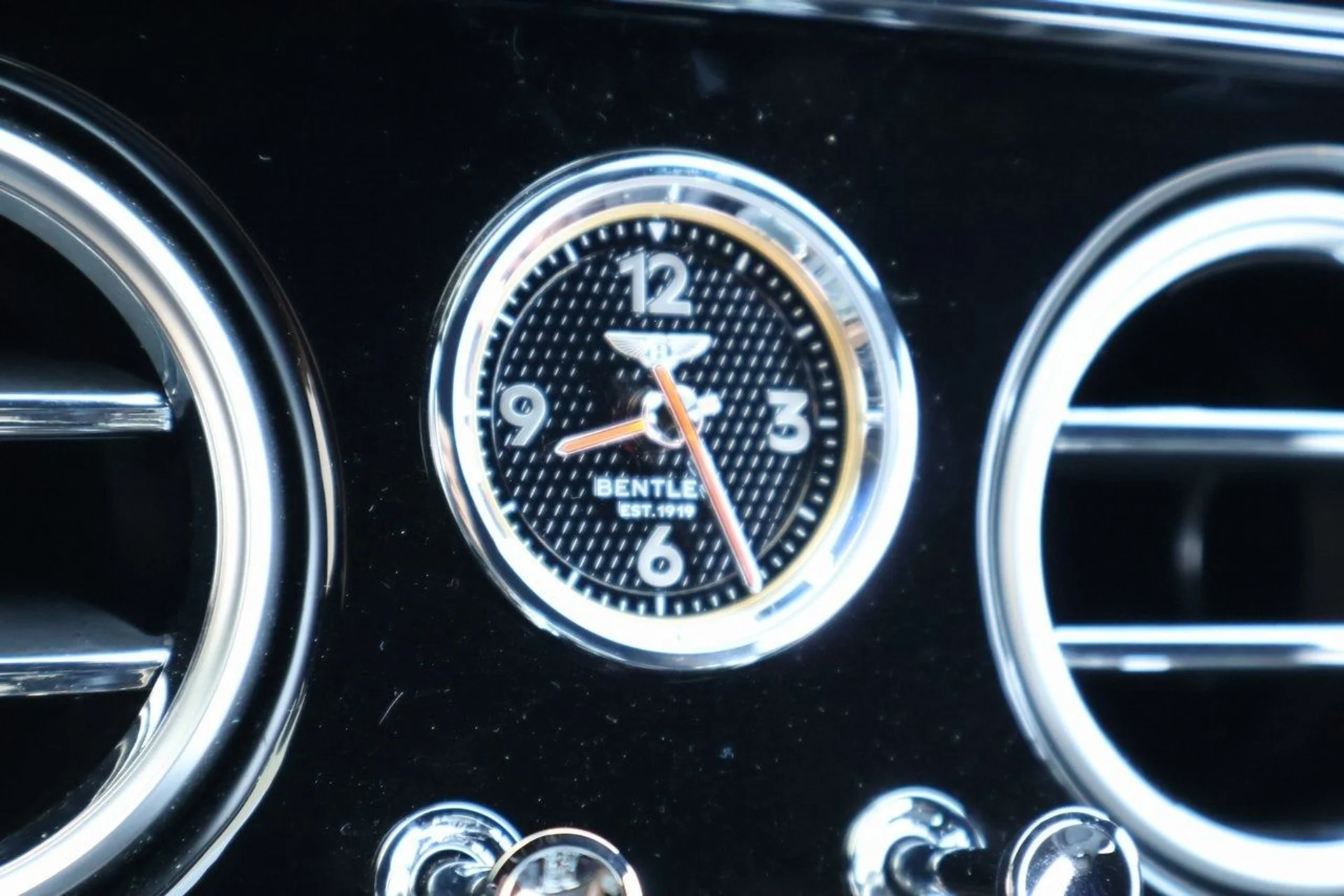 mph028_3806840775_29_b1b98e2bdf