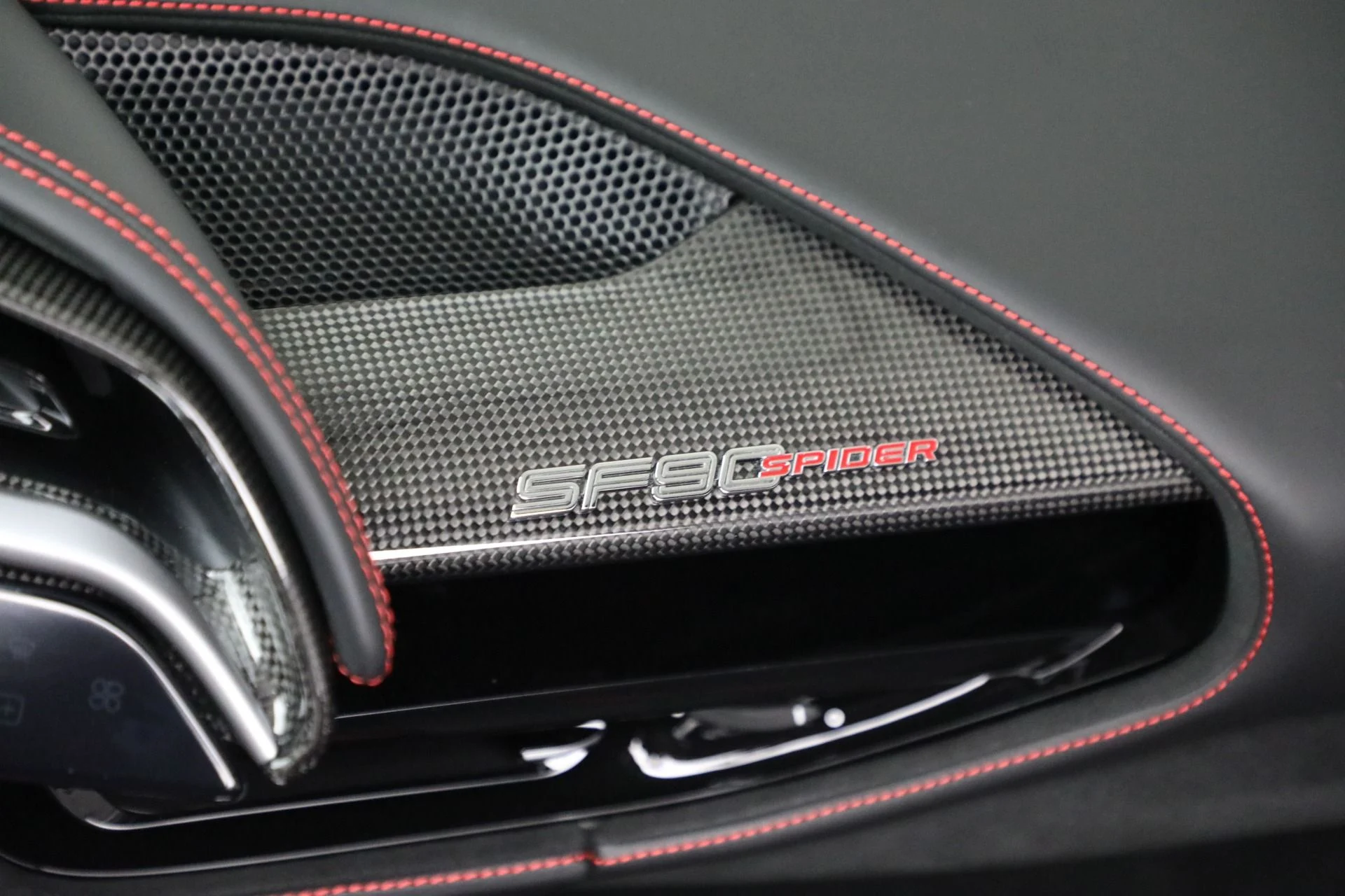 mph028_3810233446_Used_2024_Ferrari_SF_90_Spider_1737993518_ad64794fa2