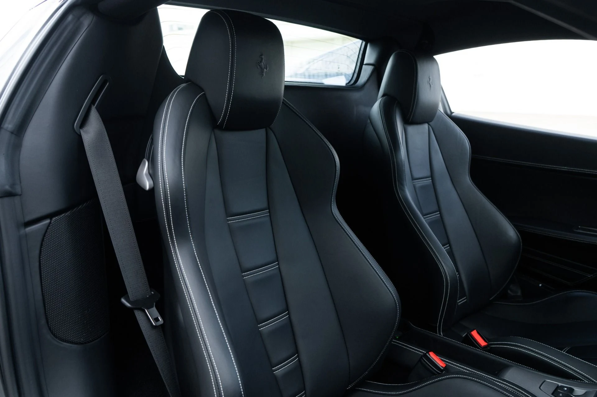 mph028_3811502771_Used_2013_Ferrari_458_Spider_1774392856_0ad4659624