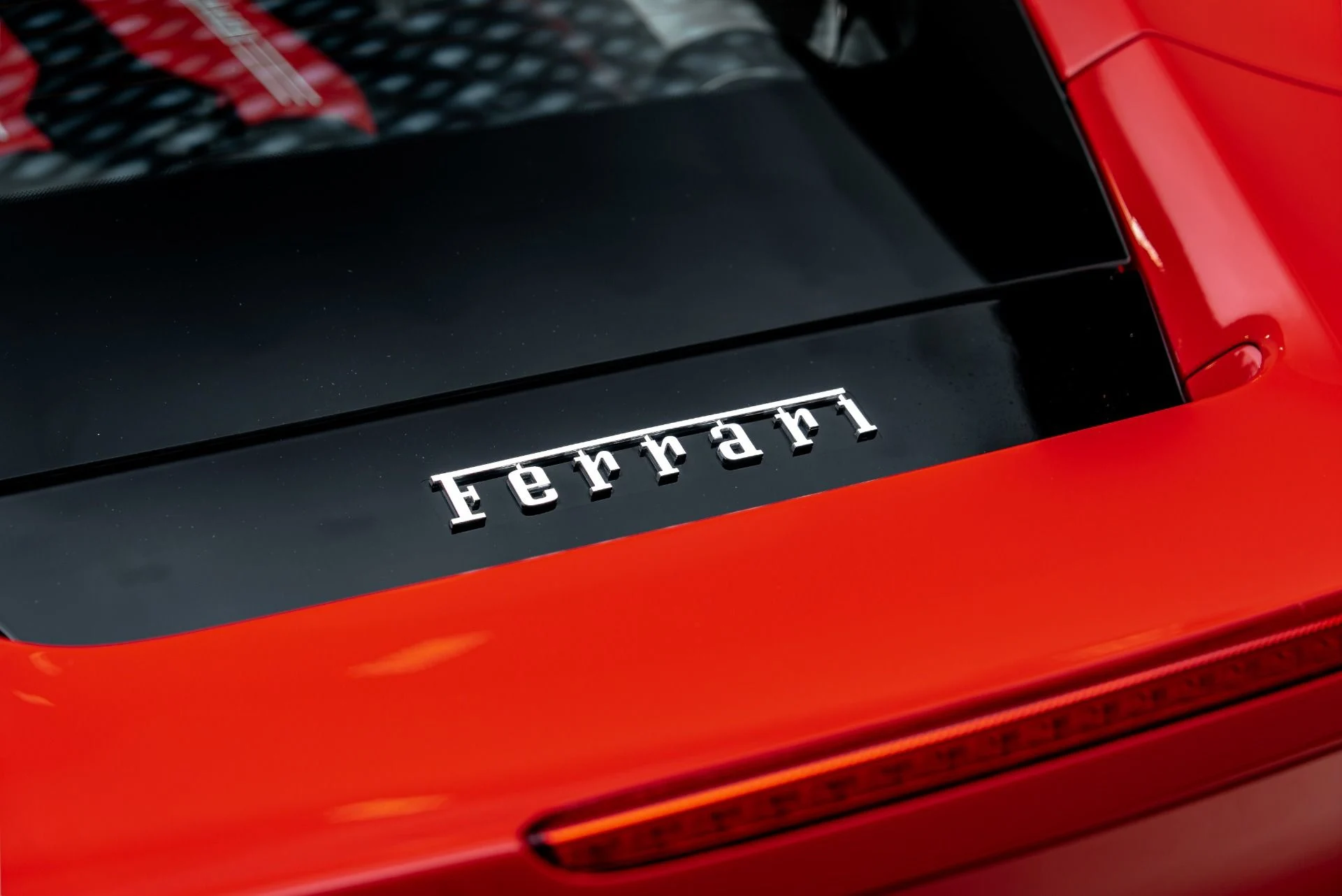 mph028_3821943817_Used_2018_Ferrari_488_GTB_1784764952_092296fe66