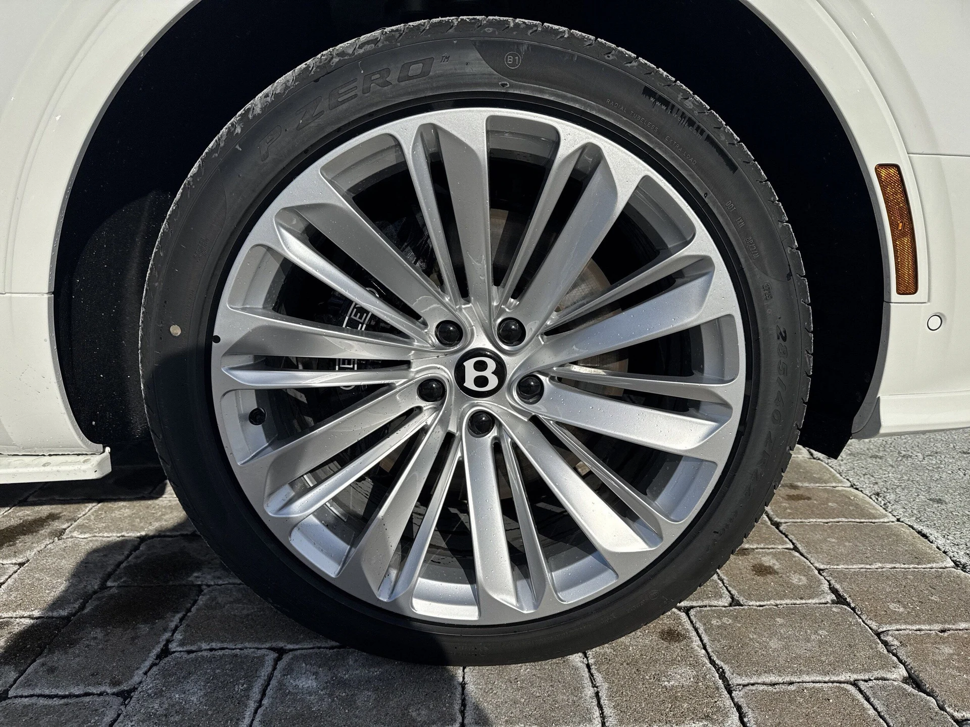 mph028_3835685331_ed9419c5cdaee7daf39f27ea2e7e6e06x_2d419fd2d7