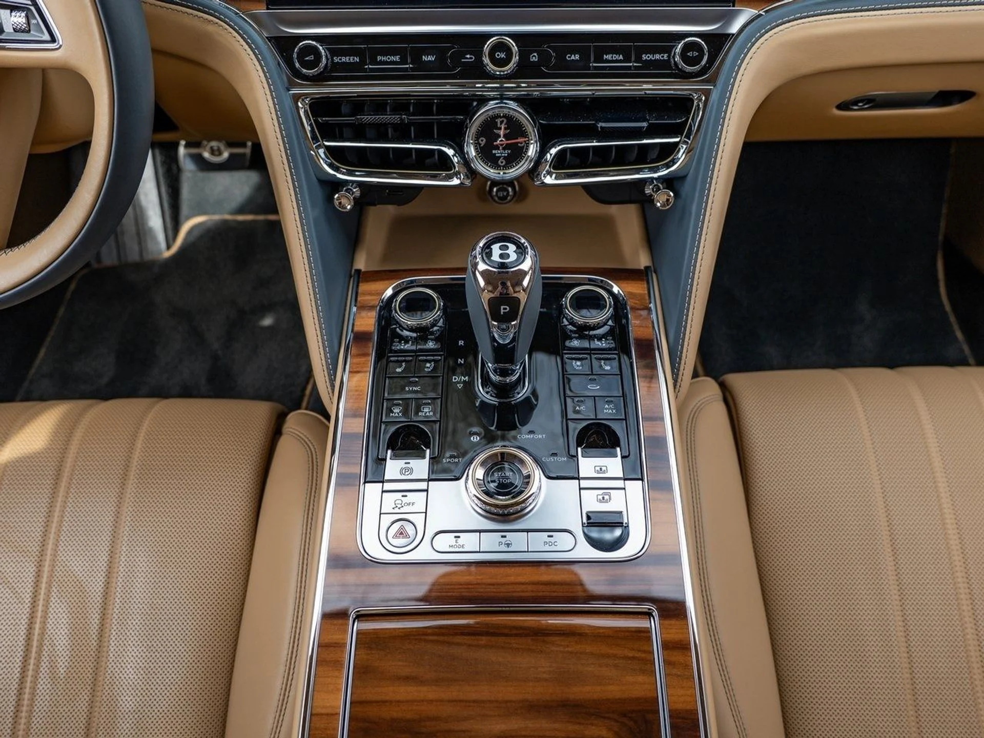 mph028_3836770025_952fb8d21d34123339c73d268a616581x_8d2e735960