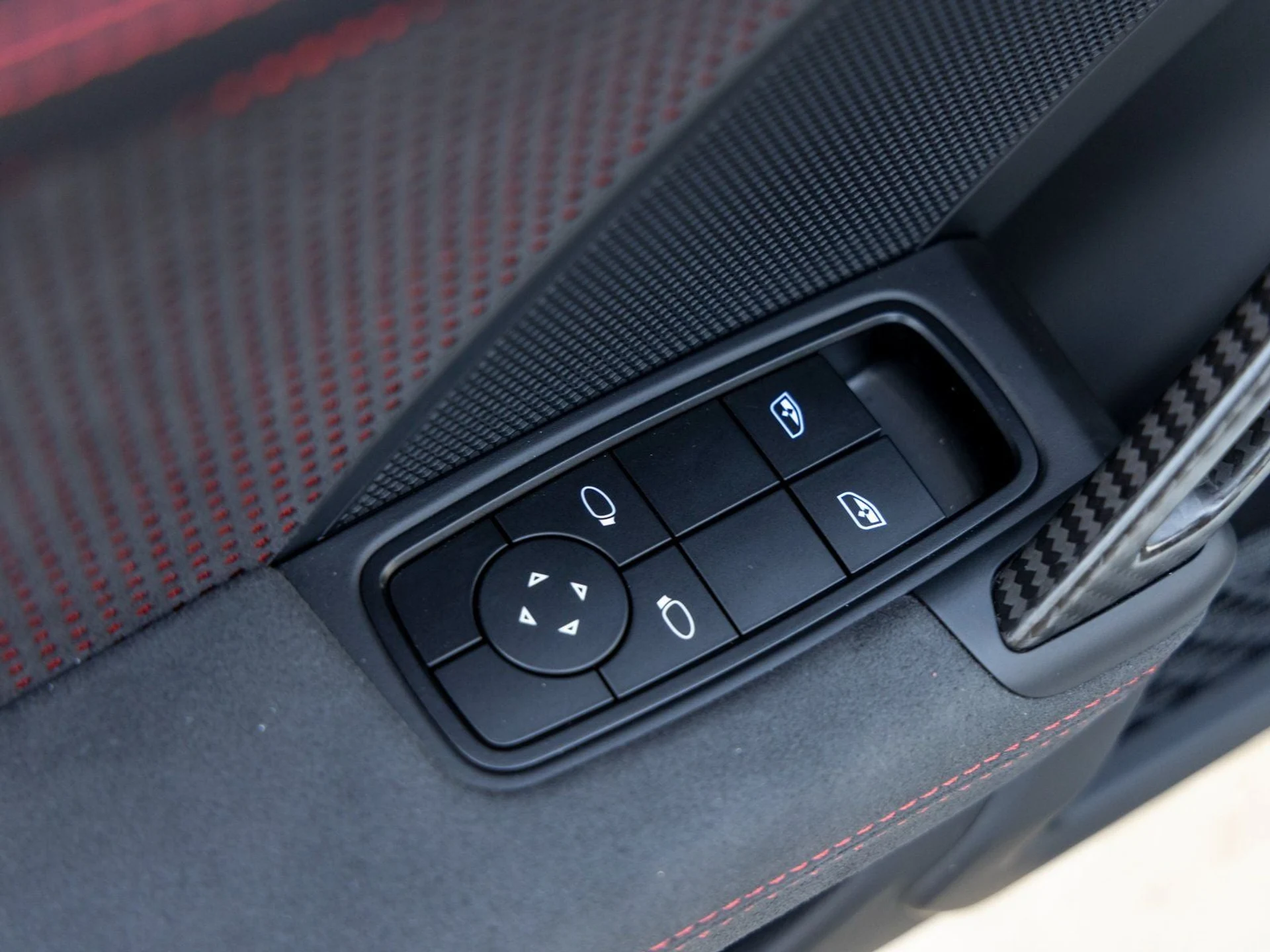 mph028_3837350754_29_96c5b4868d