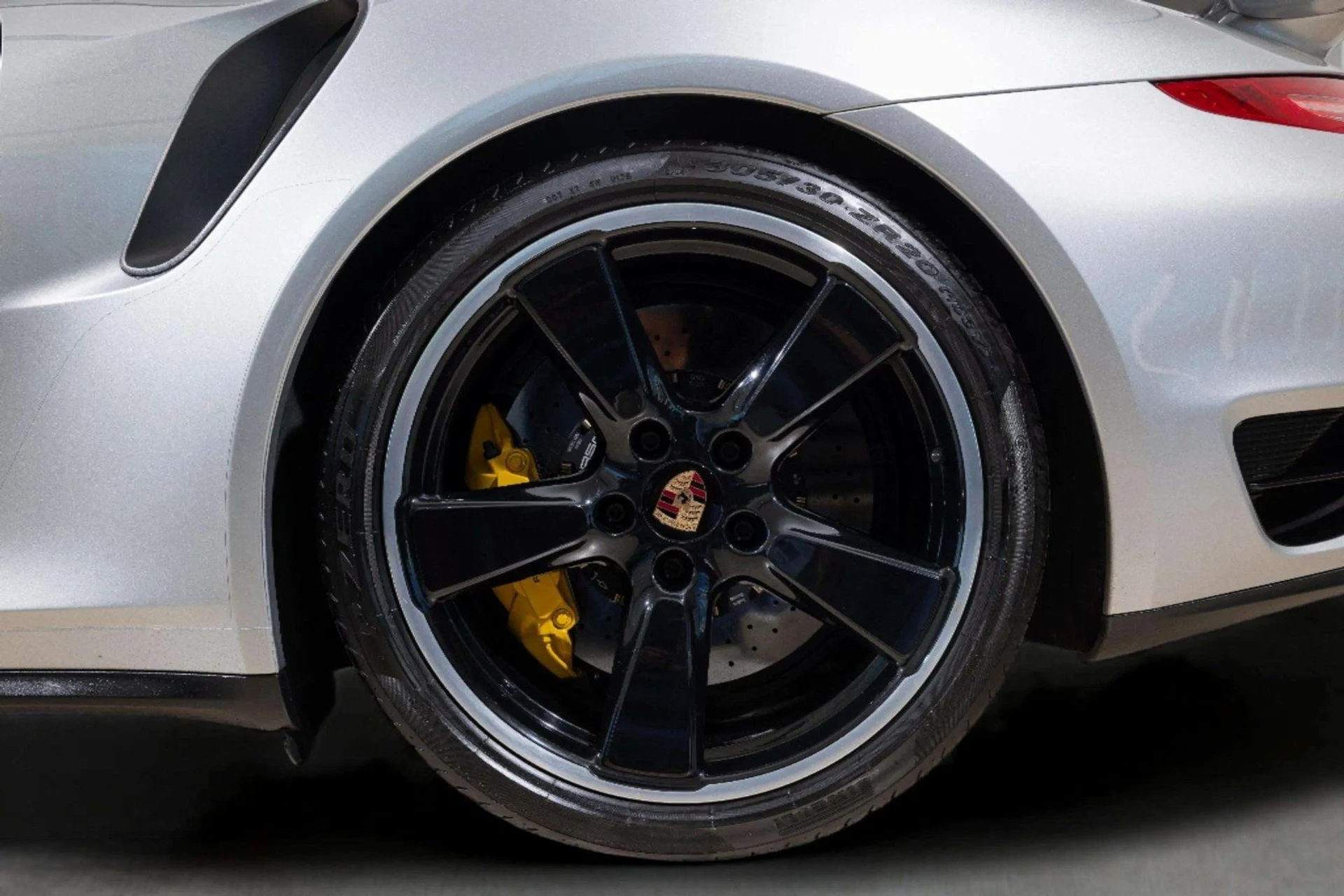 mph028_384953637_image_29_9e527c9148