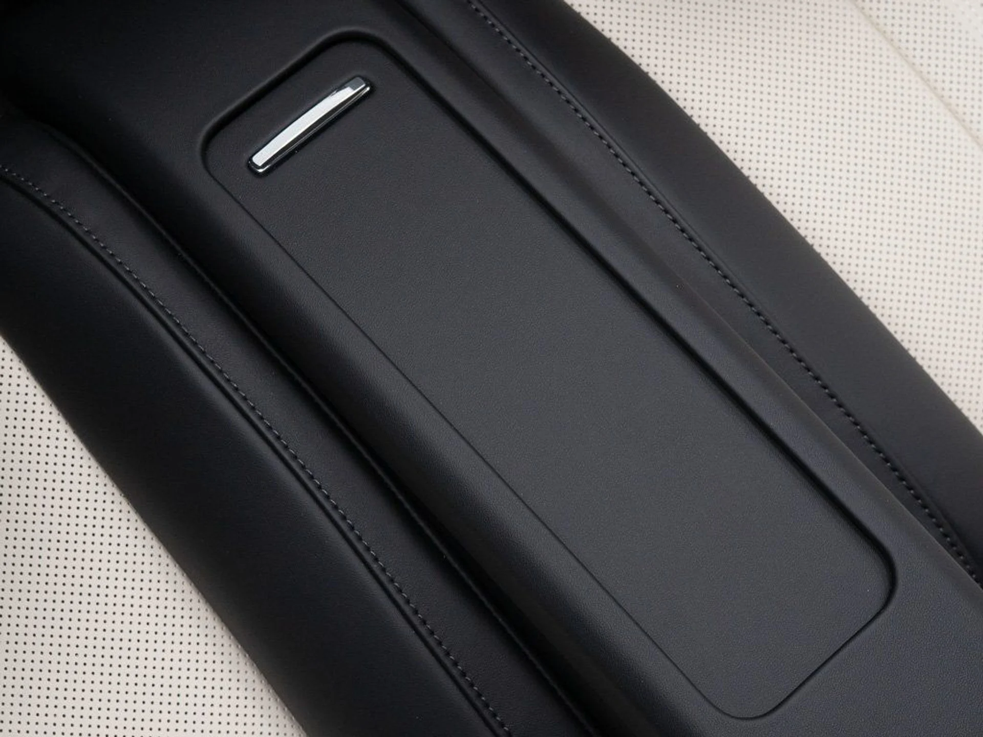 mph028_3858518413_5d19e1ba2ed71123d4391a08eb06ead3_0370d45155