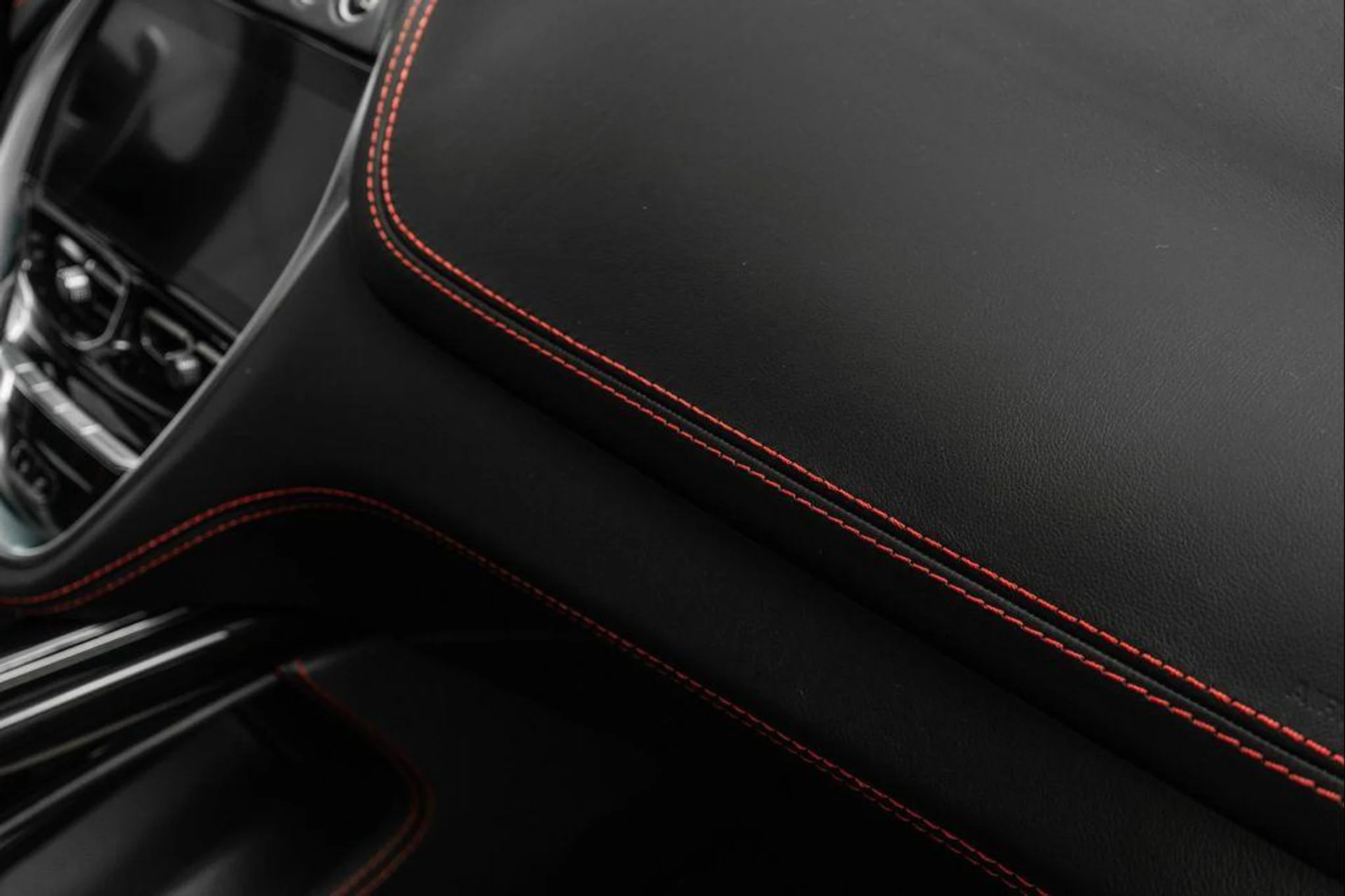 mph028_3864243802_6h_Zzq_QNN_Td8_Y_Ny5x_r_L_D6d_Mc_4cfd76a3fa