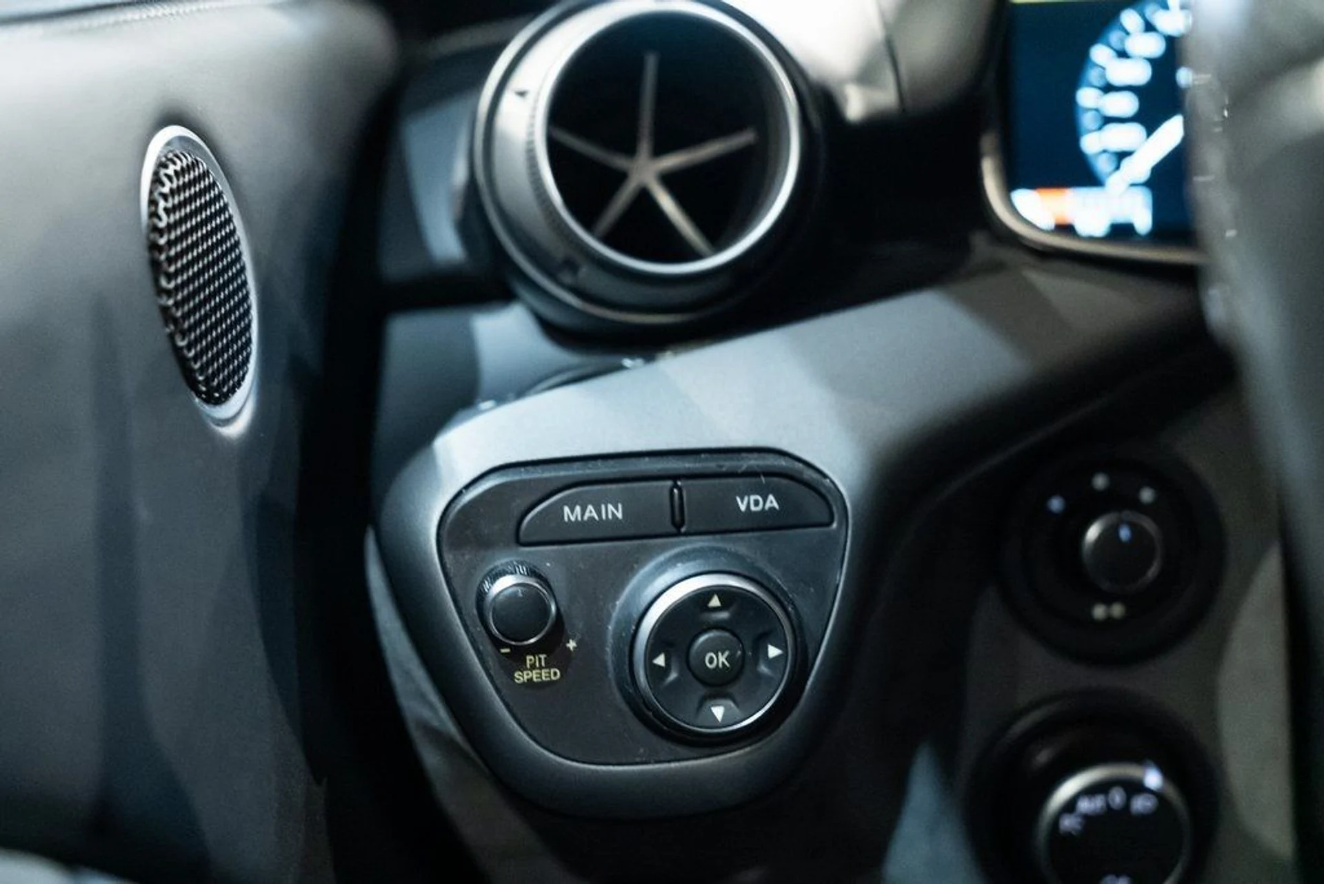 mph028_3865783936_417309004e30fd3695fa442213773029_67e53b9163