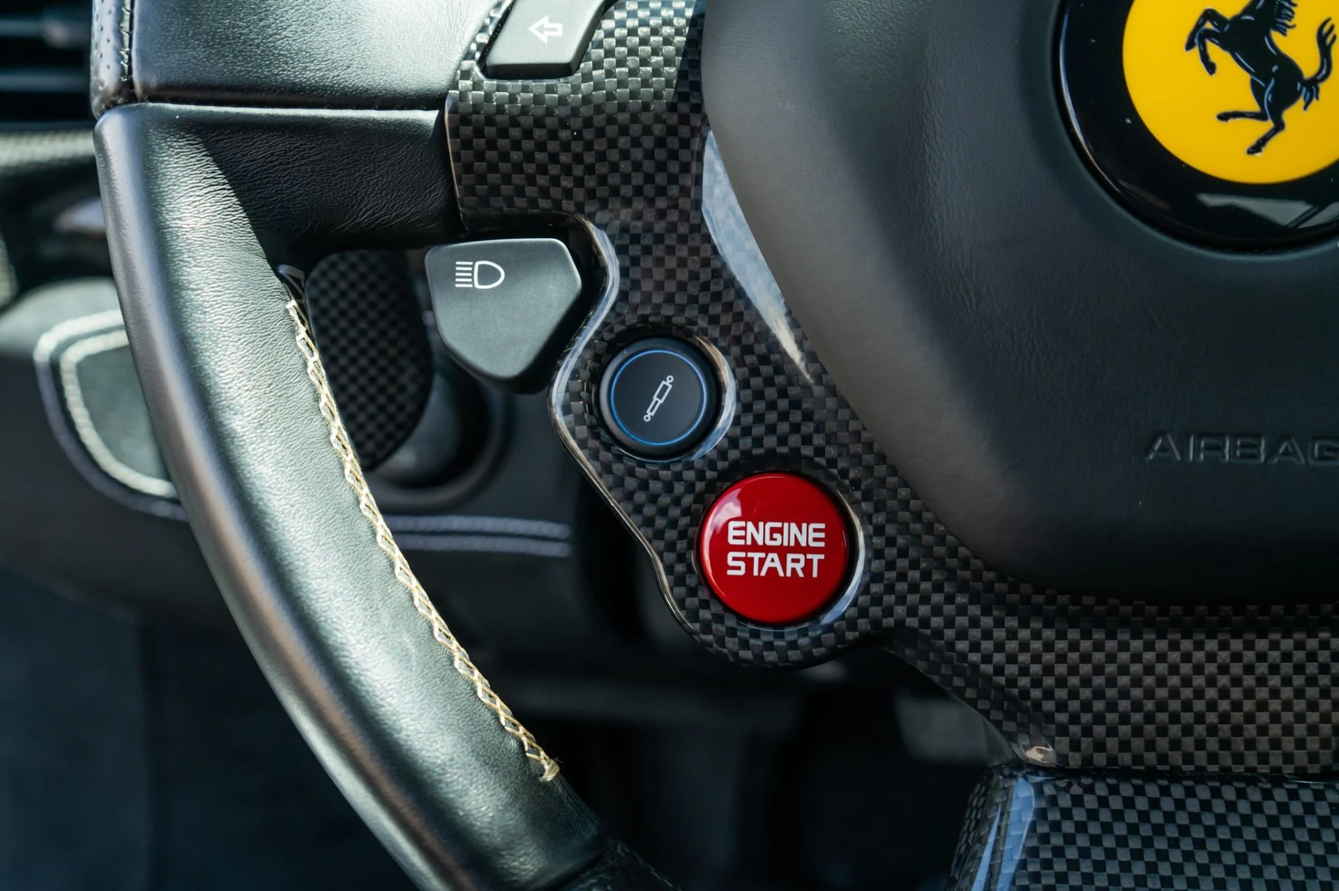 mph028_3877949525_Used_2015_Ferrari_458_Speciale_1783031651_5c0b680505