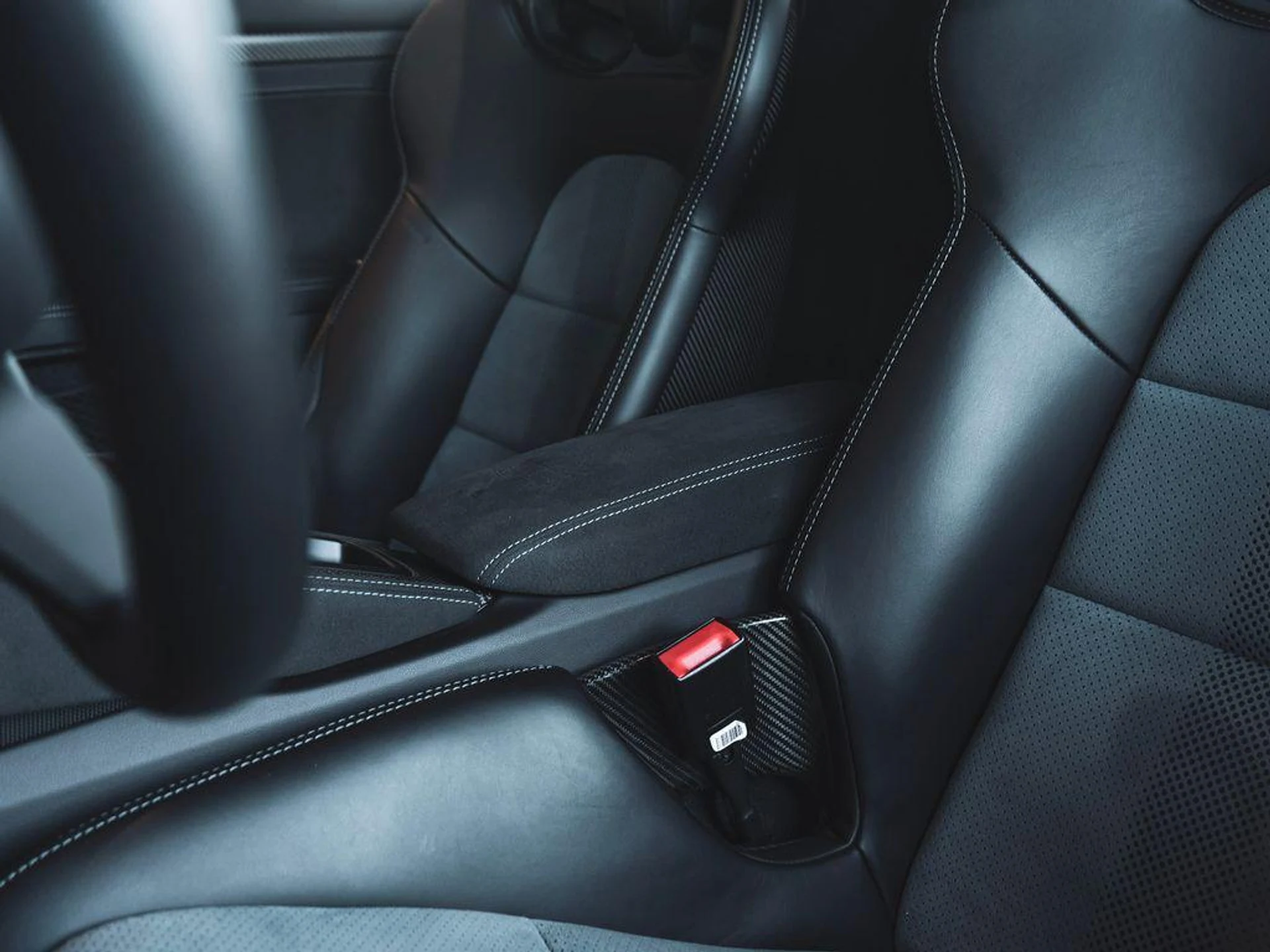 mph028_3883136978_G_K9_NQ_6_N_Fj_Y5dn_Gl4v_Uyq_jd_RB_0_6121f8a7d4