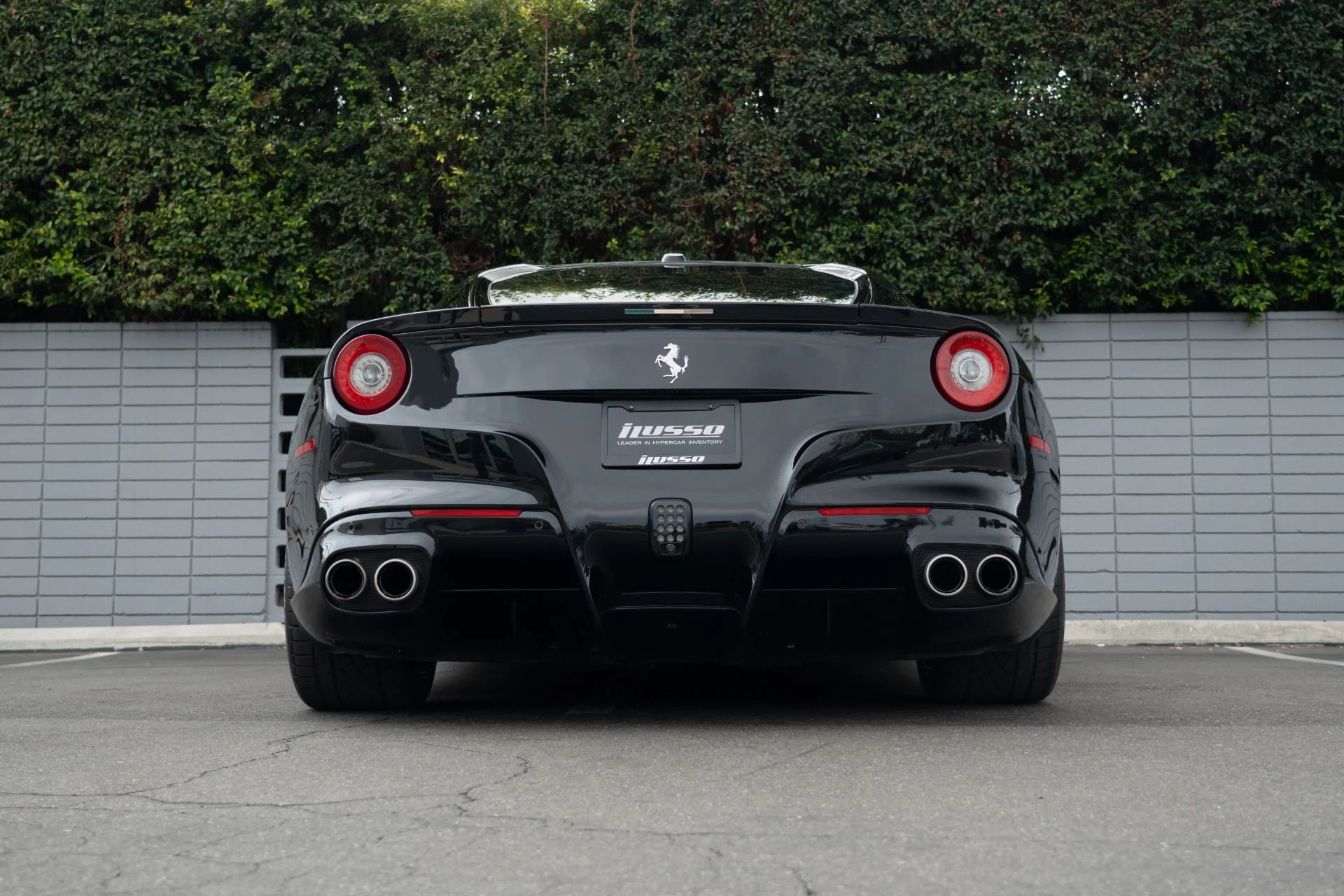 mph028_3889108625_Used_2014_Ferrari_F12berlinetta_1756490493_01d08768a6