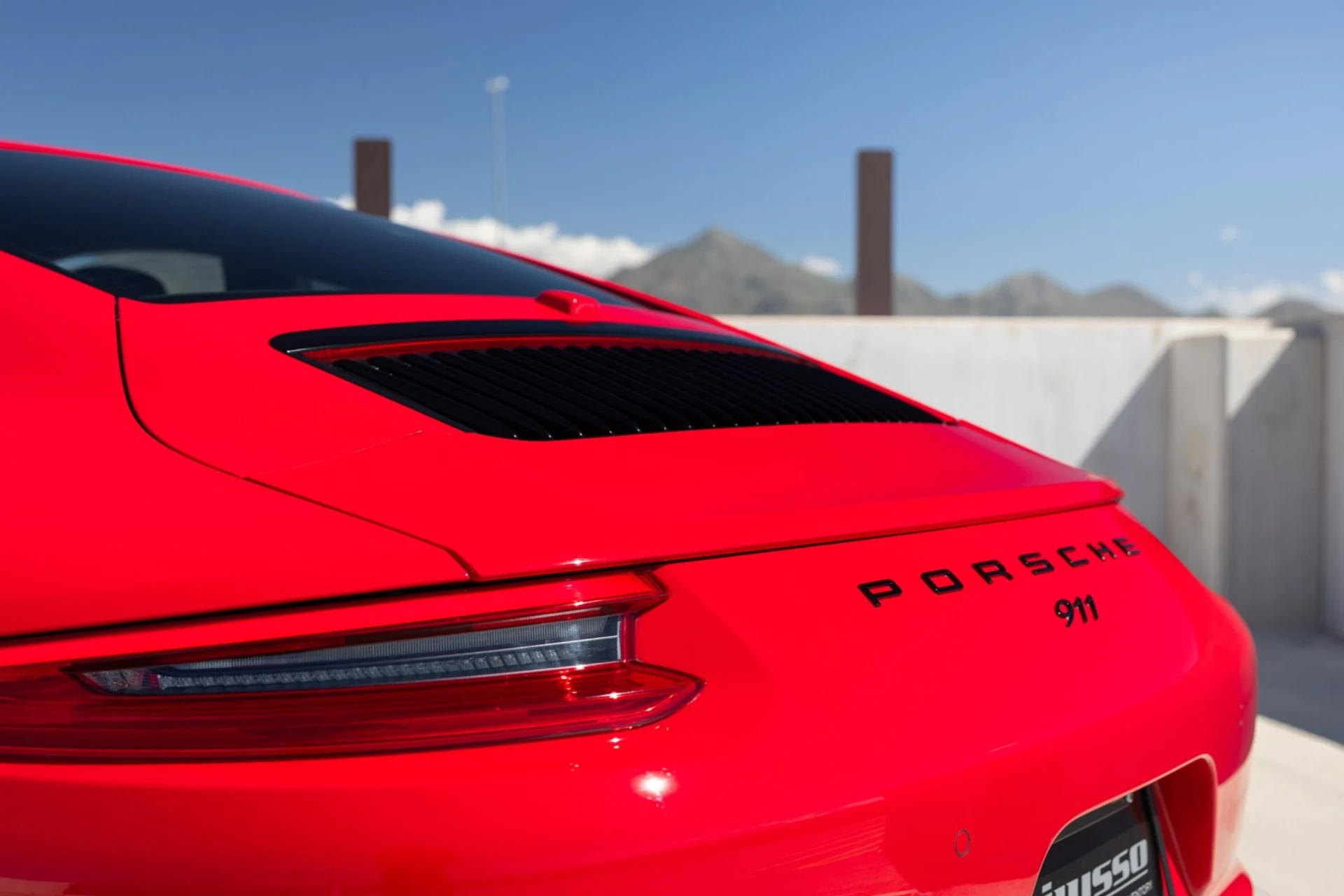 mph028_3902076755_Used_2018_Porsche_911_Carrera_S_1791834676_0177233cc0