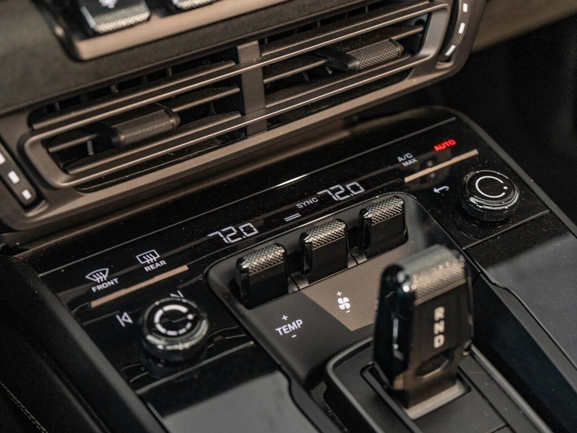 mph028_3902785959_3f238c69aaedf7a7f1d967b1b3508053_5dbcc145ec