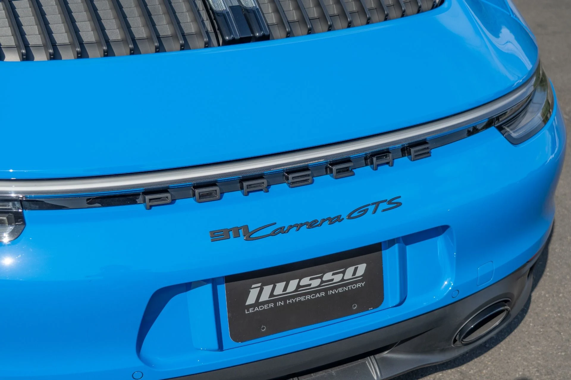mph028_3903767873_Used_2023_Porsche_911_Carrera_GTS_1759352953_bddcd77fef