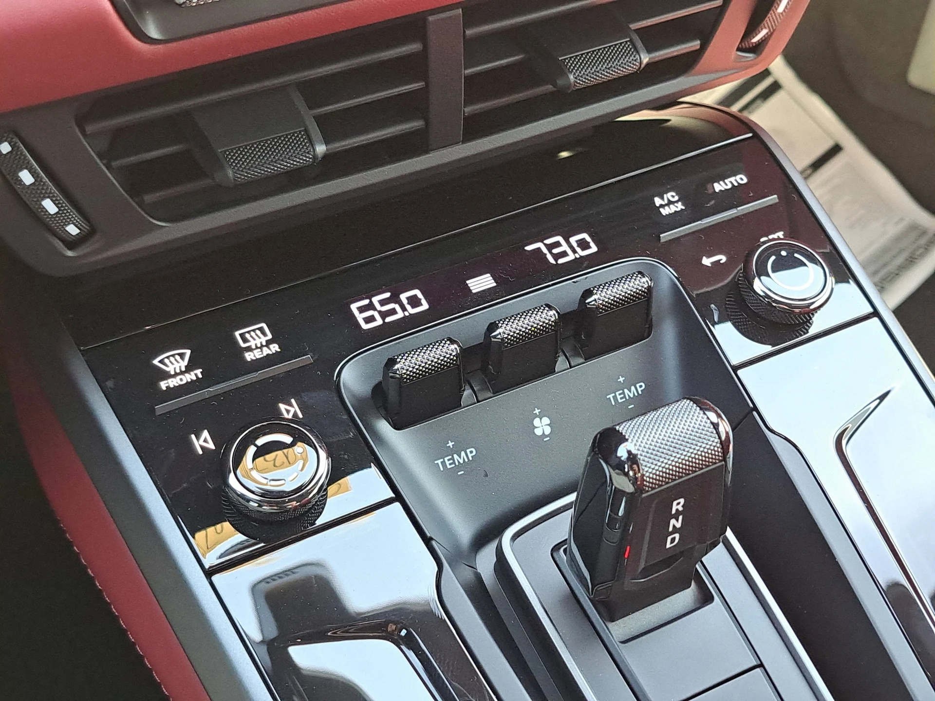 mph028_3904674577_595e5cdb0c903e3d1304f80789a3d424x_3bad38cfff