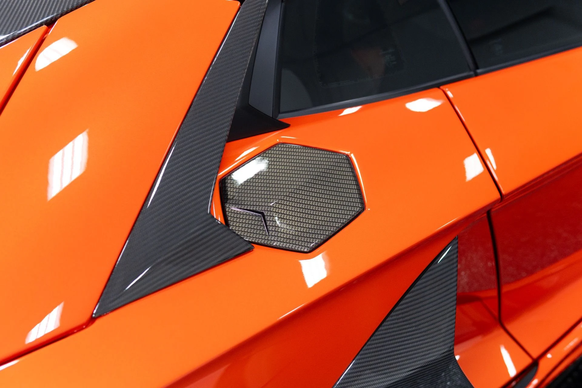 mph028_3908100943_Used_2012_Lamborghini_Aventador_LP_700_4_1769493534_44babc22cb