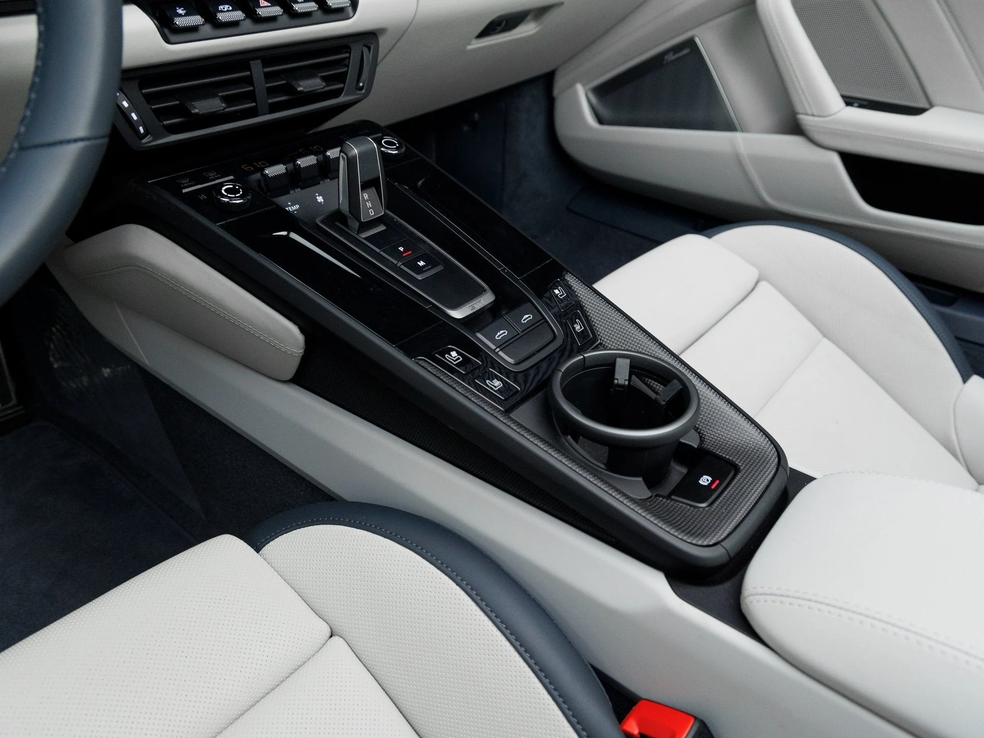 mph028_390816745_29_ccd6dfde64