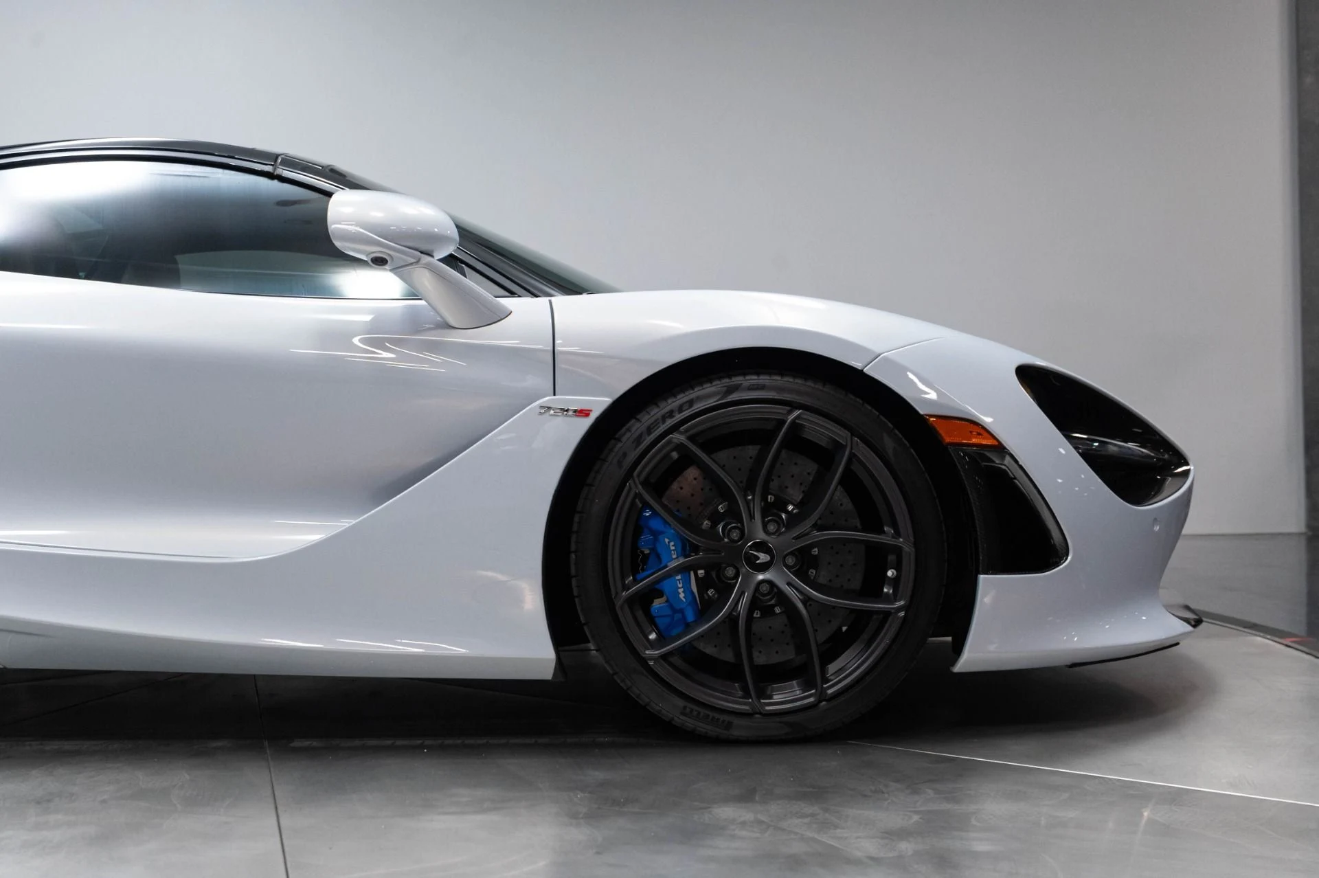 mph028_3911684880_Used_2020_Mc_Laren_720_S_Luxury_1783456114_cdf2ad048c