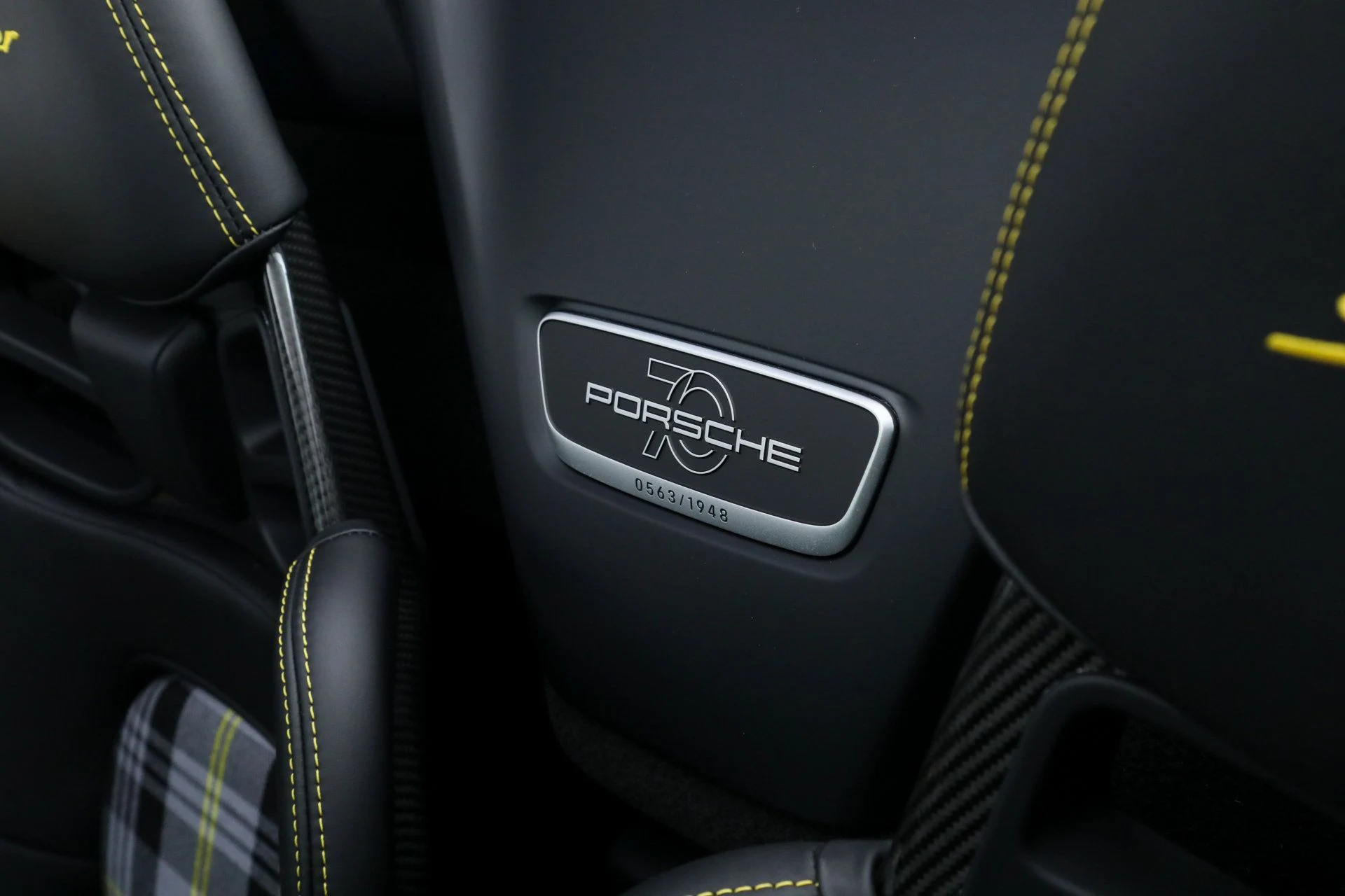 mph028_3921010418_4cb077bbe9eb507f5be13b2d690821ac_cf460a0df7