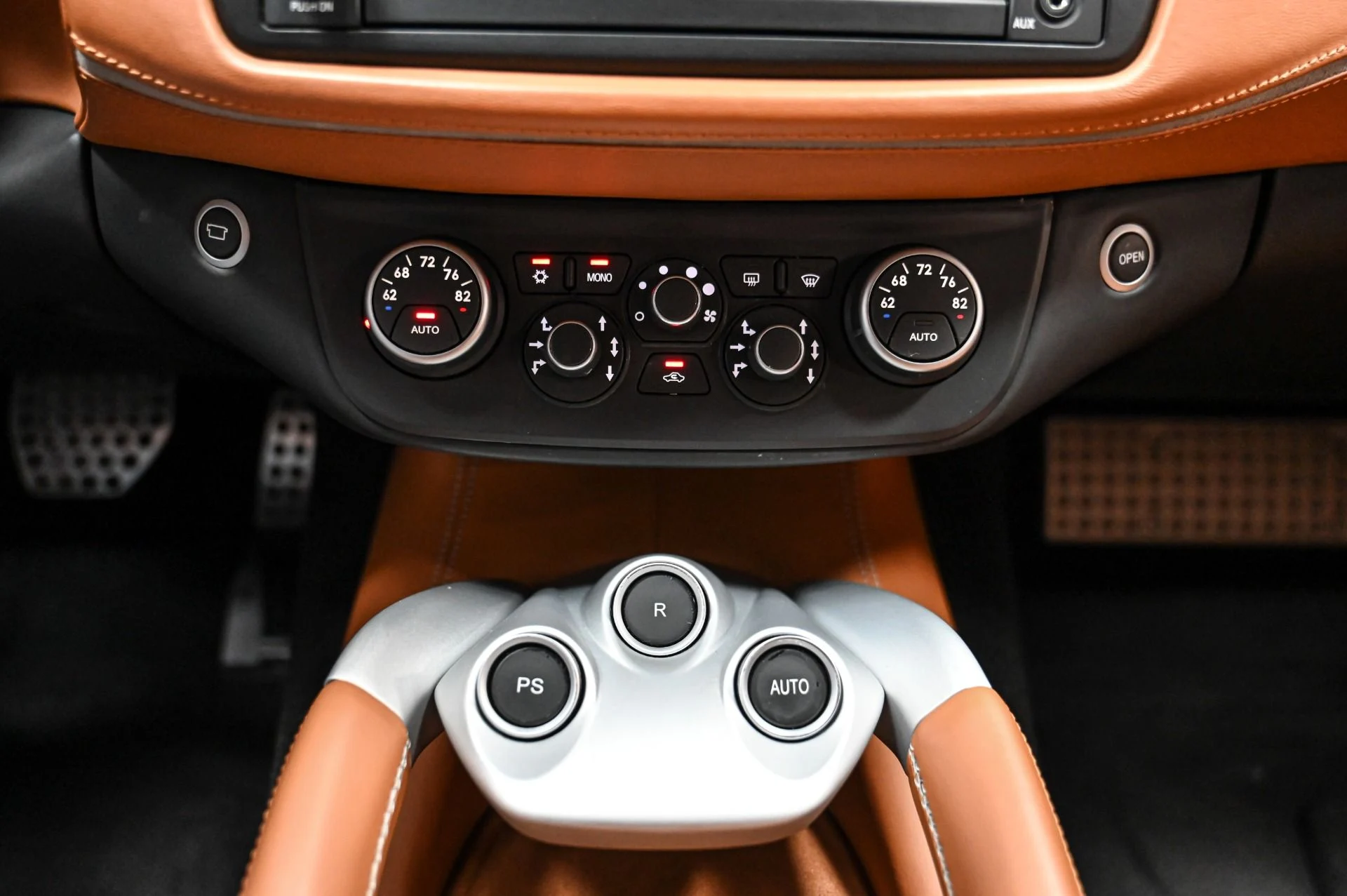 mph028_3923614362_Used_2014_Ferrari_FF_1758753683_69d82a622e