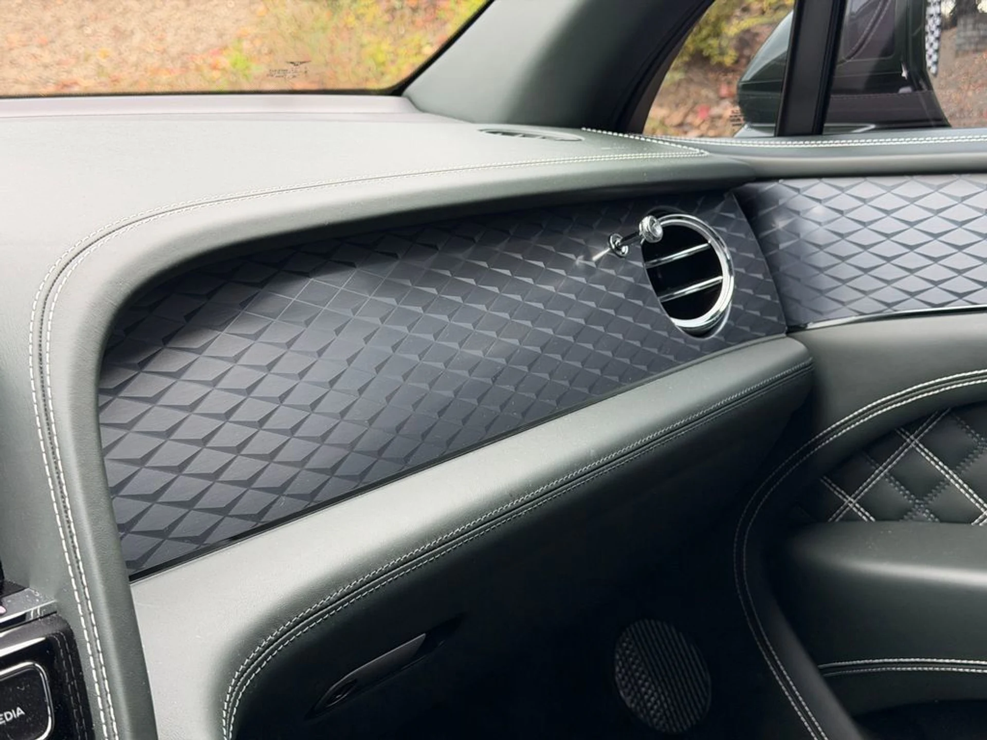 mph028_3947035911_5717b0fbdb79416582e08a2c077915d2_47936b905d