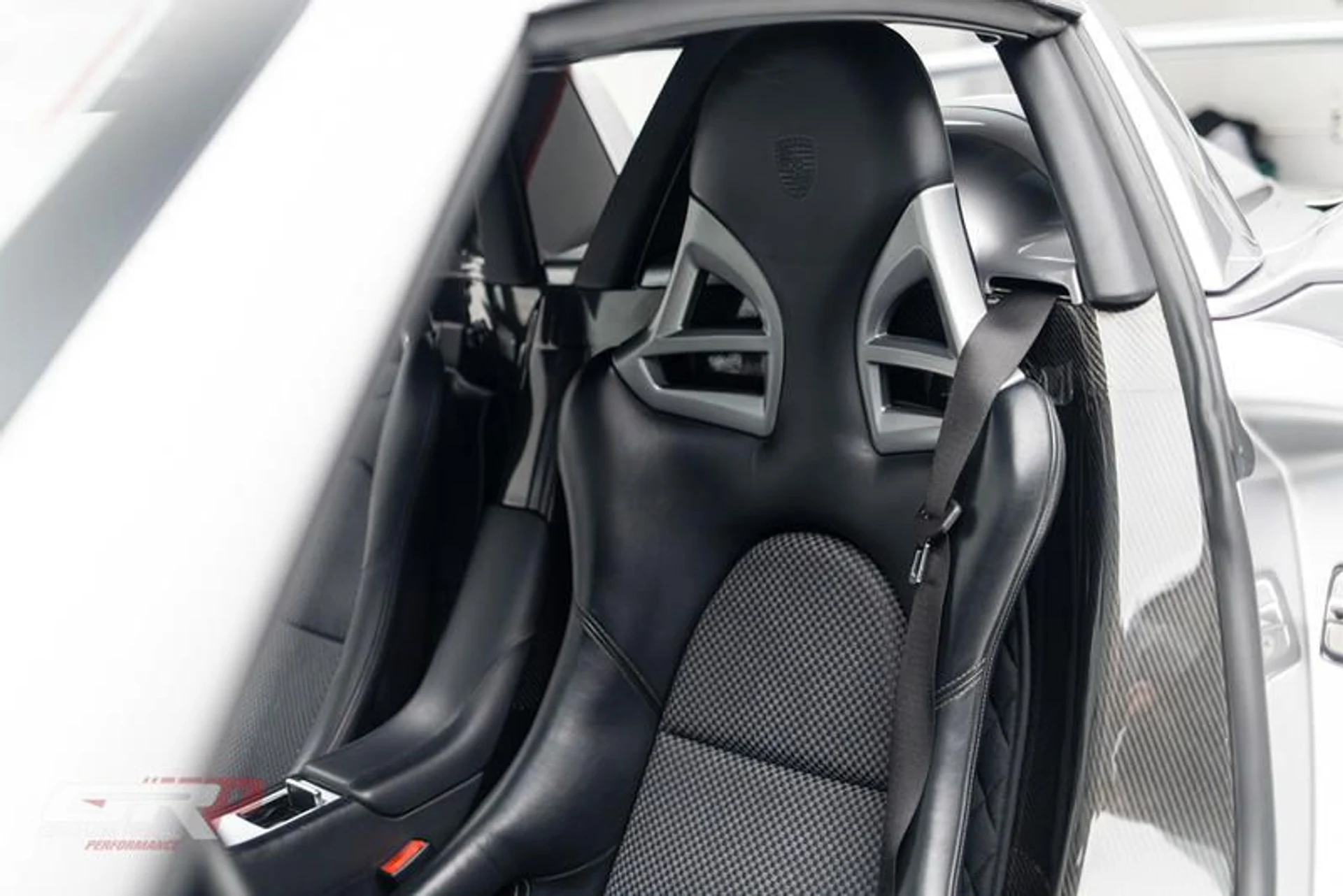 mph028_395828457_EA_18474_F_86_FB_4_CEA_89_D9_0_B580_CF_1_D688_2ce5bcabb8