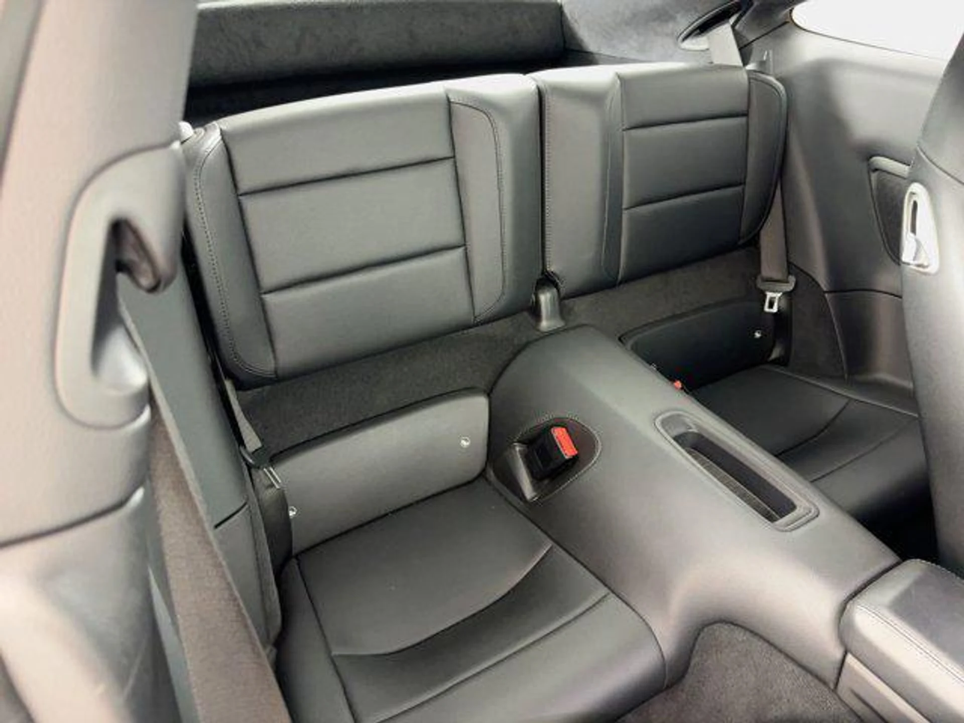 mph028_3962782429_O2_KV_3_QYM_9_Ix_C4_Mwcd5_O_Zi_HC_41g8_37868e0a3a