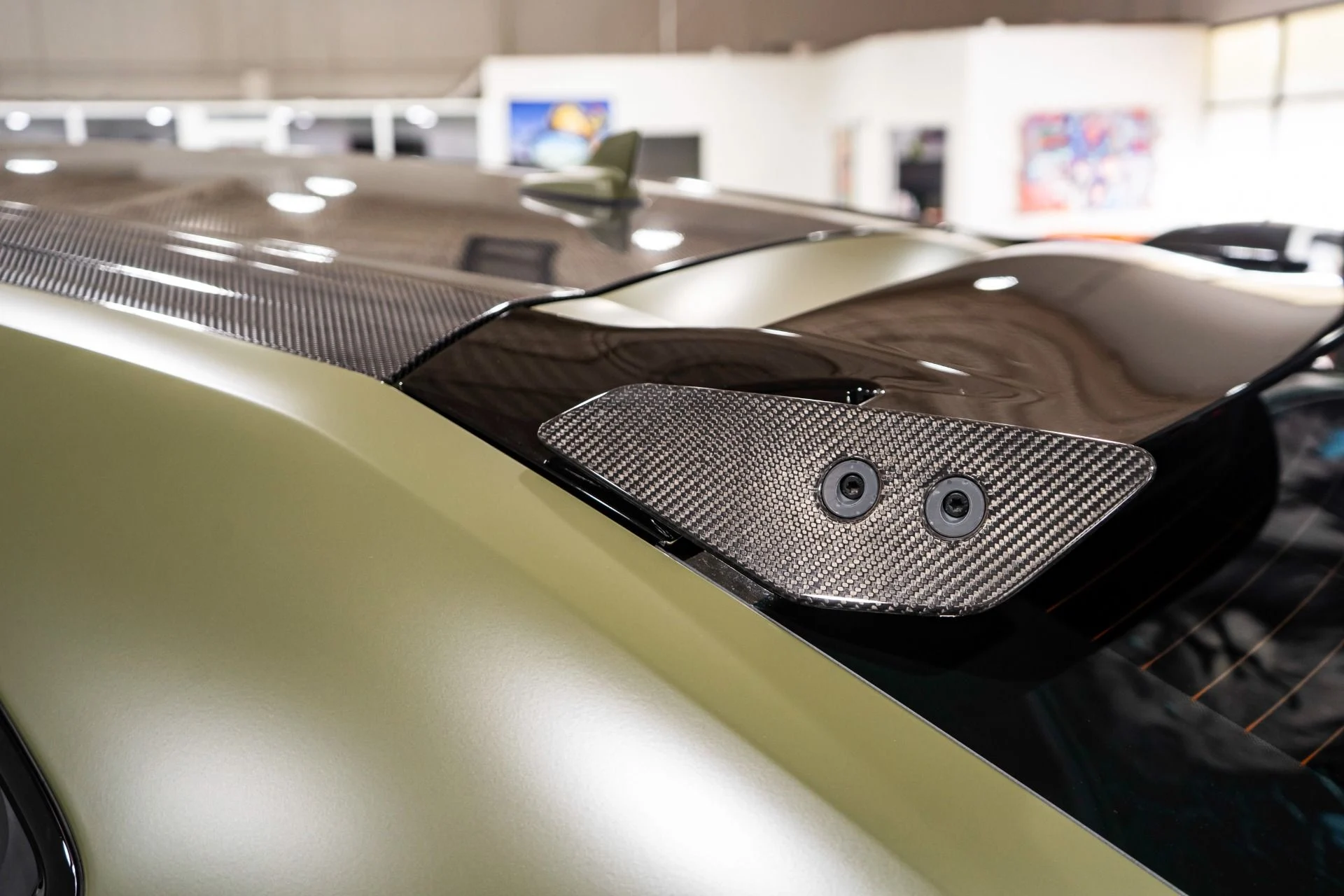 mph028_3964129956_Used_2023_Lamborghini_Urus_Performante_FACTORY_MATTE_322297_MSRP_1764031013_4cc988e58b